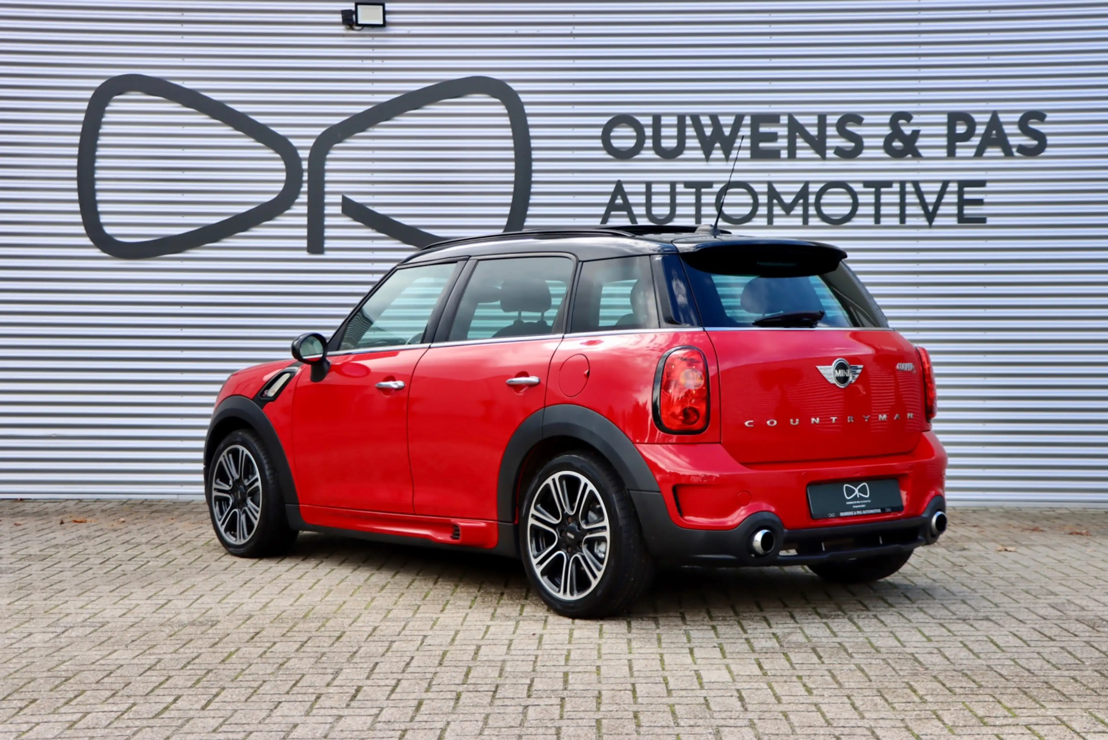 MINI John Cooper Works Countryman 1.6 S JCW | PANORAMA | XENON | LEER | 2E EIGENAAR — photo 4