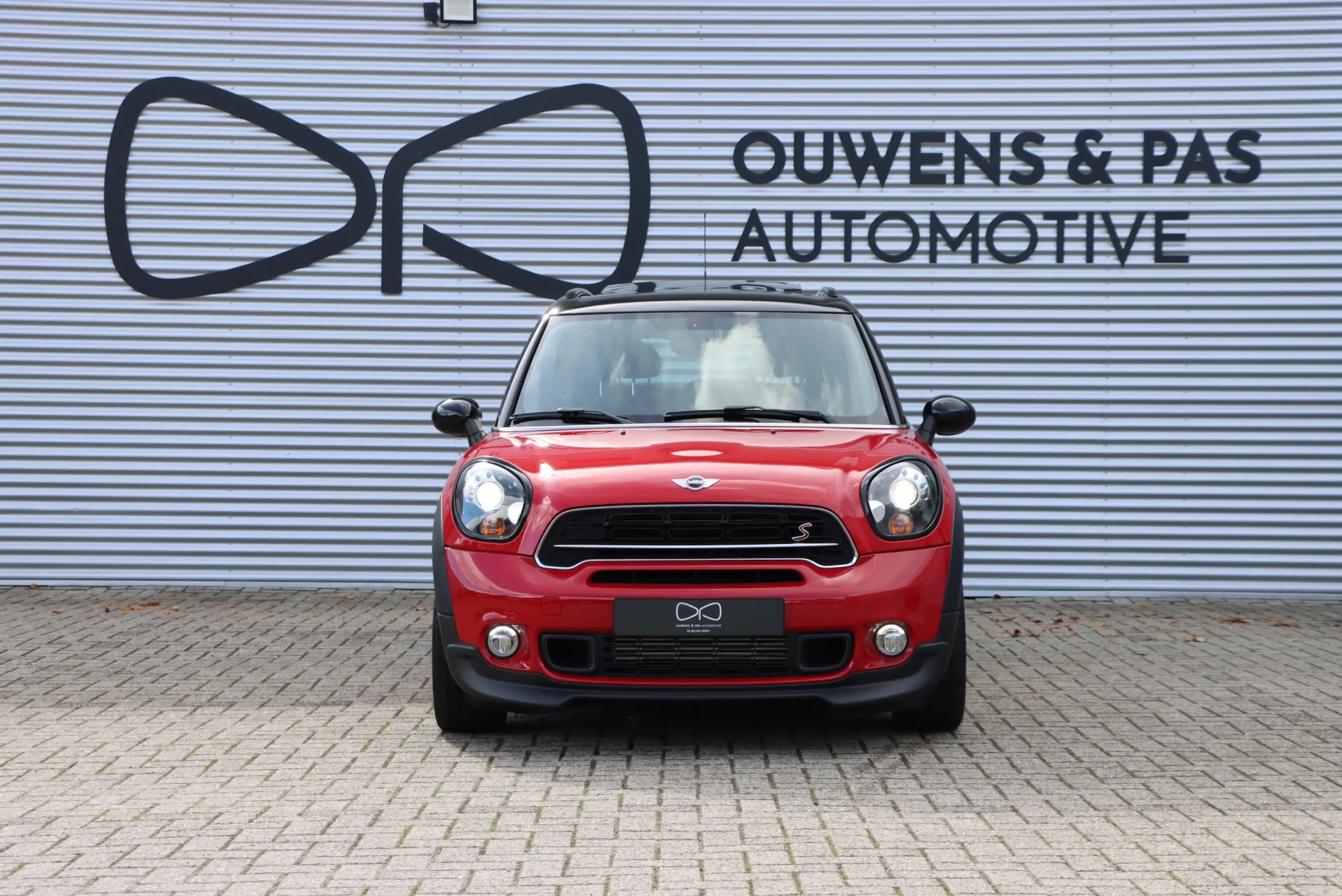 MINI John Cooper Works Countryman 1.6 S JCW | PANORAMA | XENON | LEER | 2E EIGENAAR — photo 16