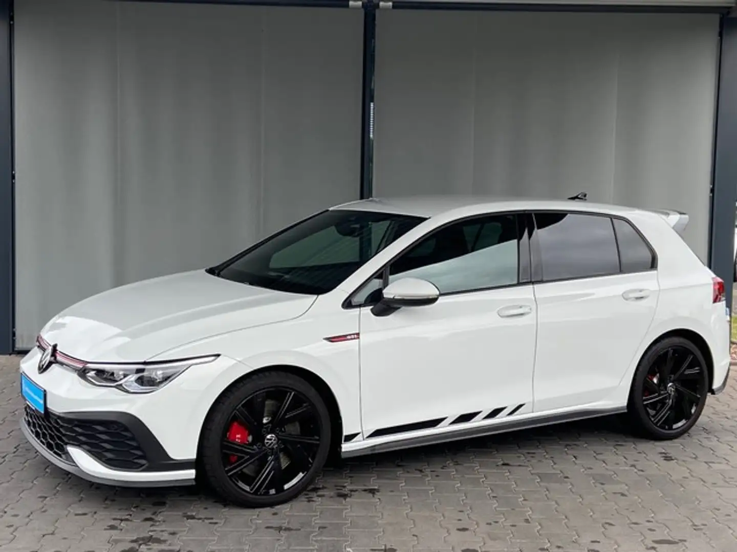 Volkswagen Golf GTI VIII 2.0 TSI DSG Clubsport Weiß - 1