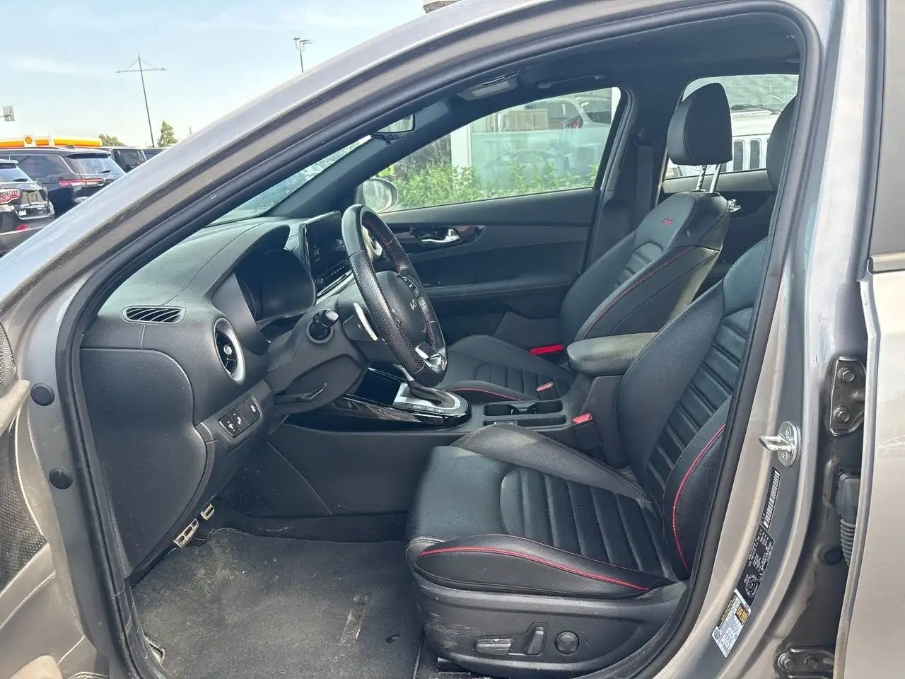 Kia Forte снимка Kia Forte