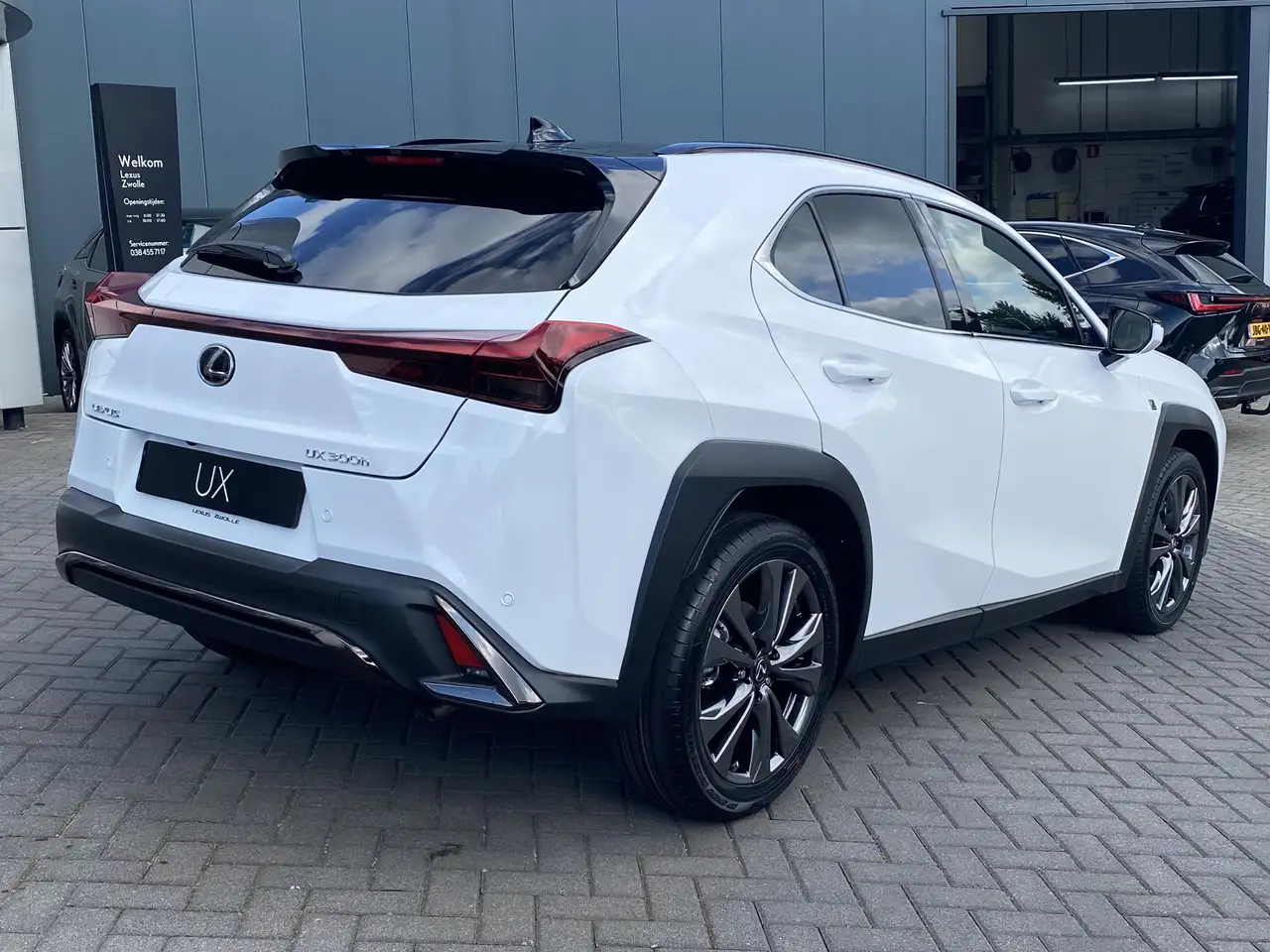 Lexus UX 2026