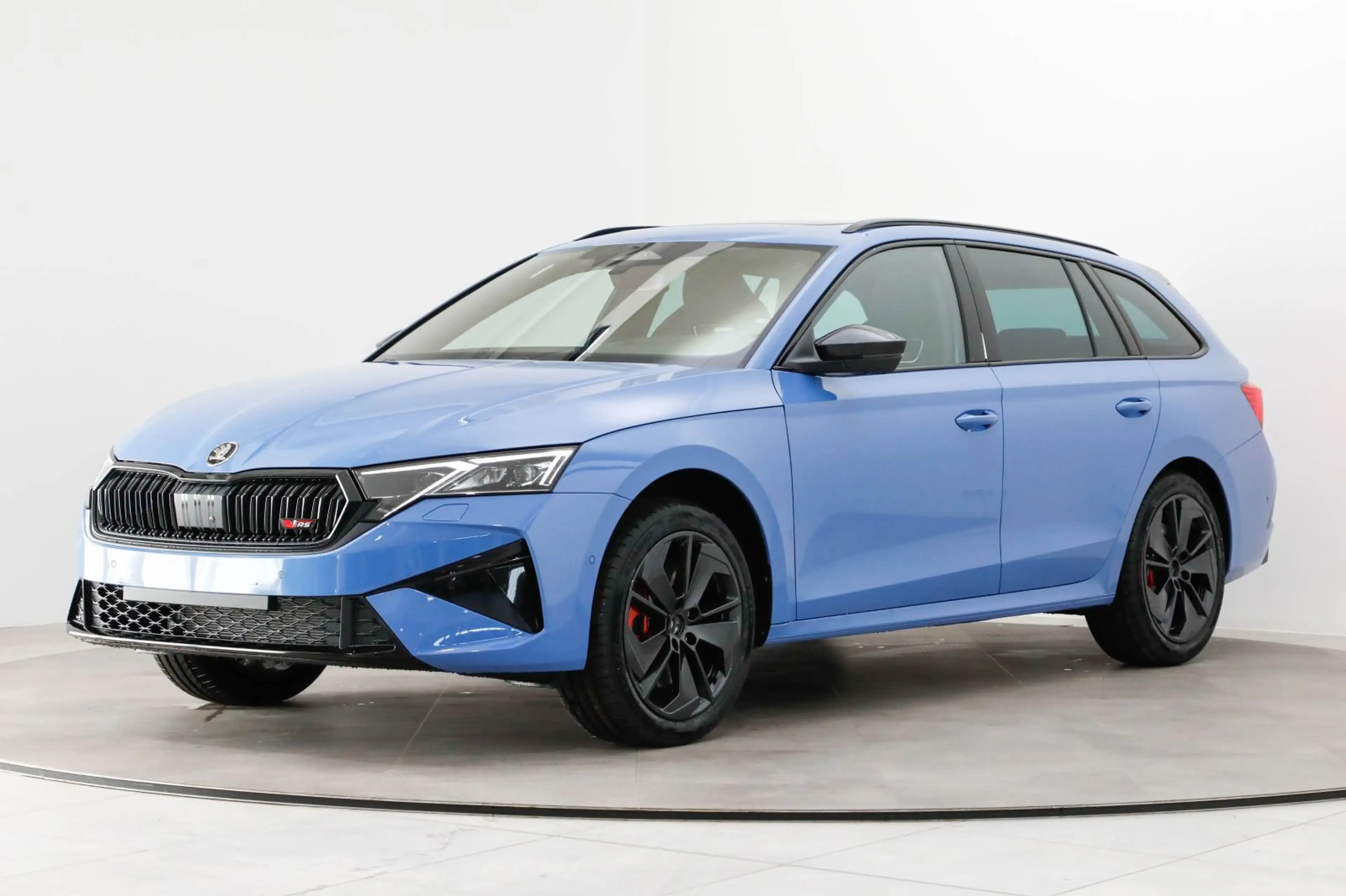 Skoda Octavia Combi RS 2,0 TSI 195 kW — photo 2