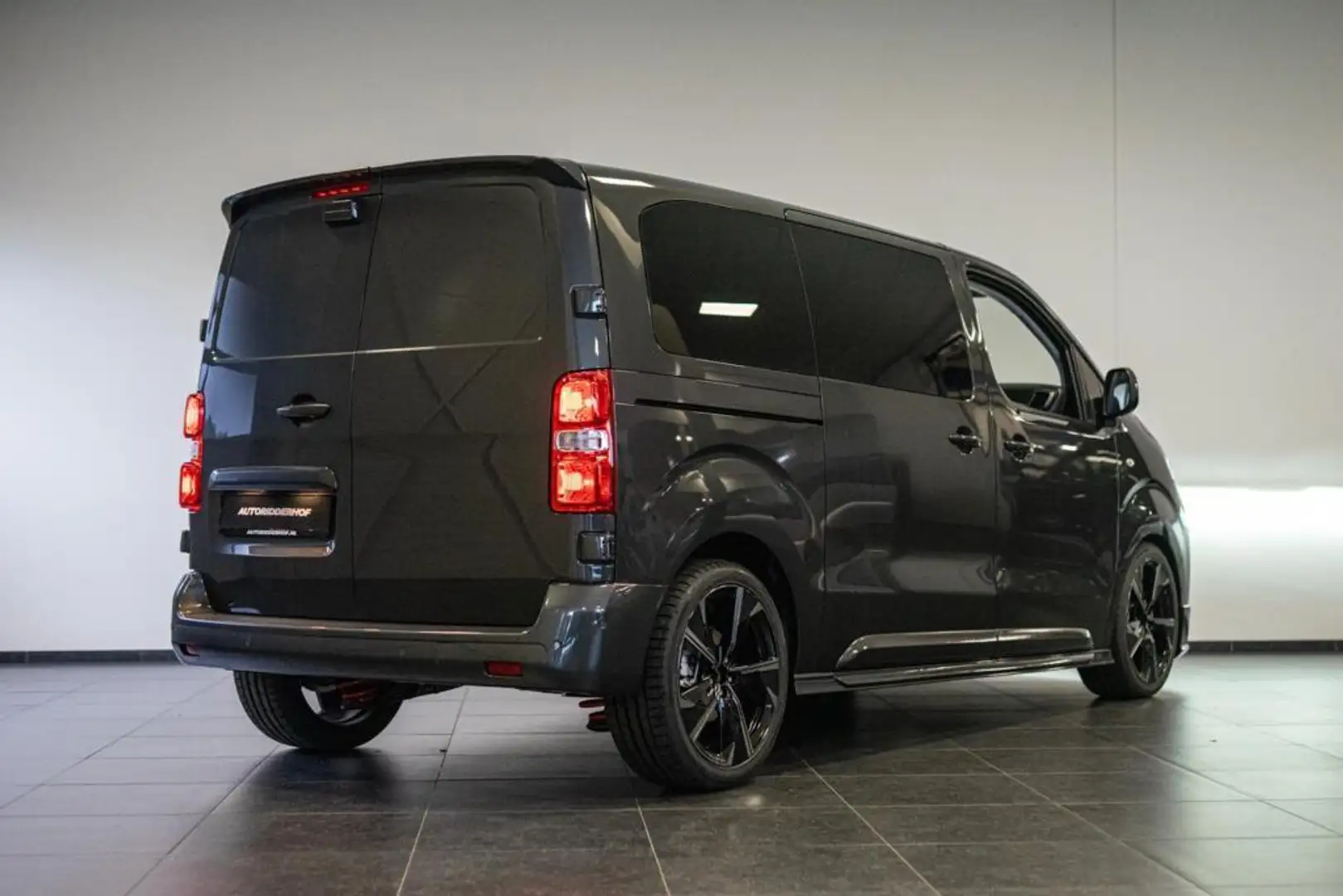 Peugeot Expert DC 180PK | BPM-vrij! | Vol leder | Navi | Camera | Gris - 2