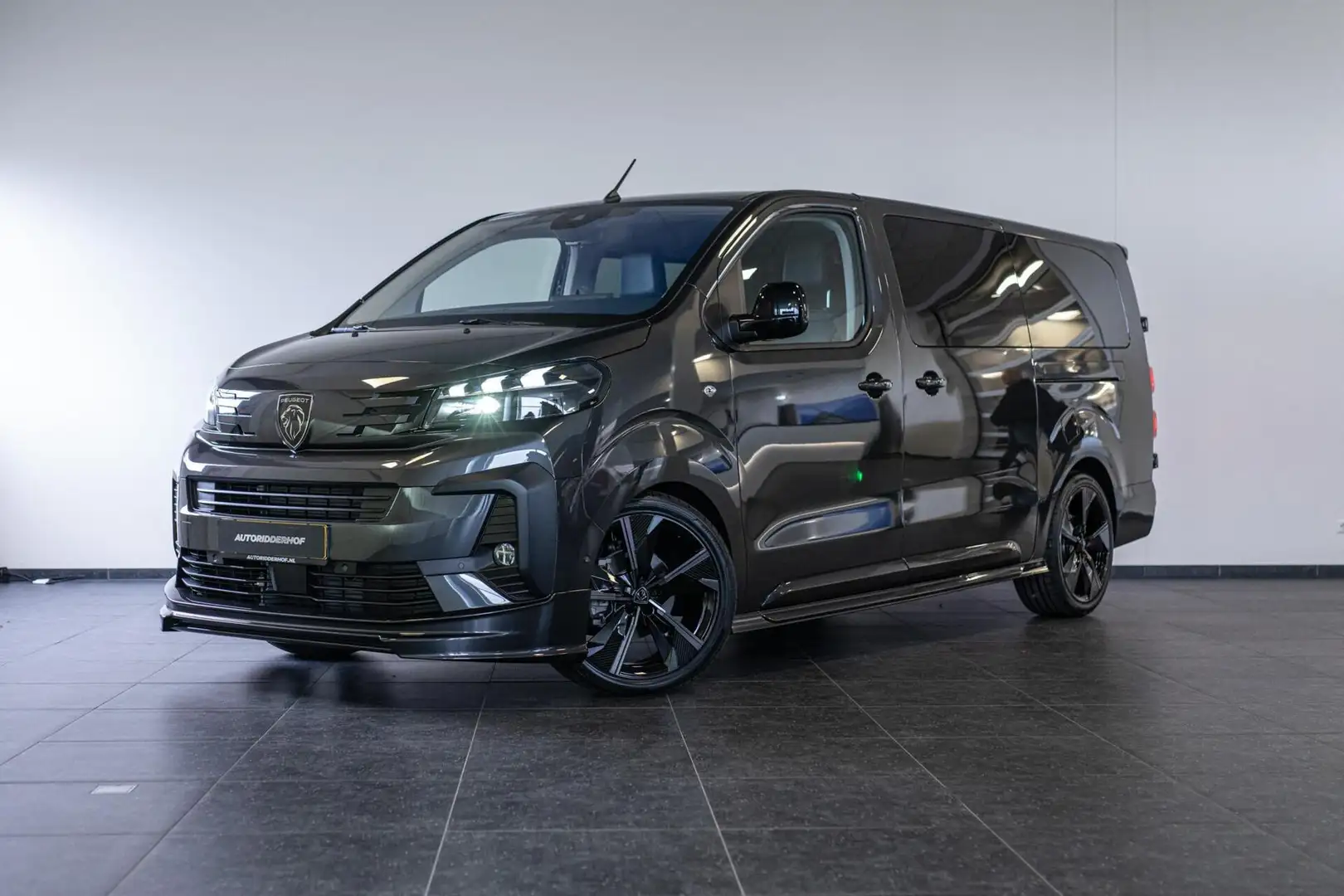 Peugeot Expert DC 180PK | BPM-vrij! | Vol leder | Navi | Camera | Gris - 2