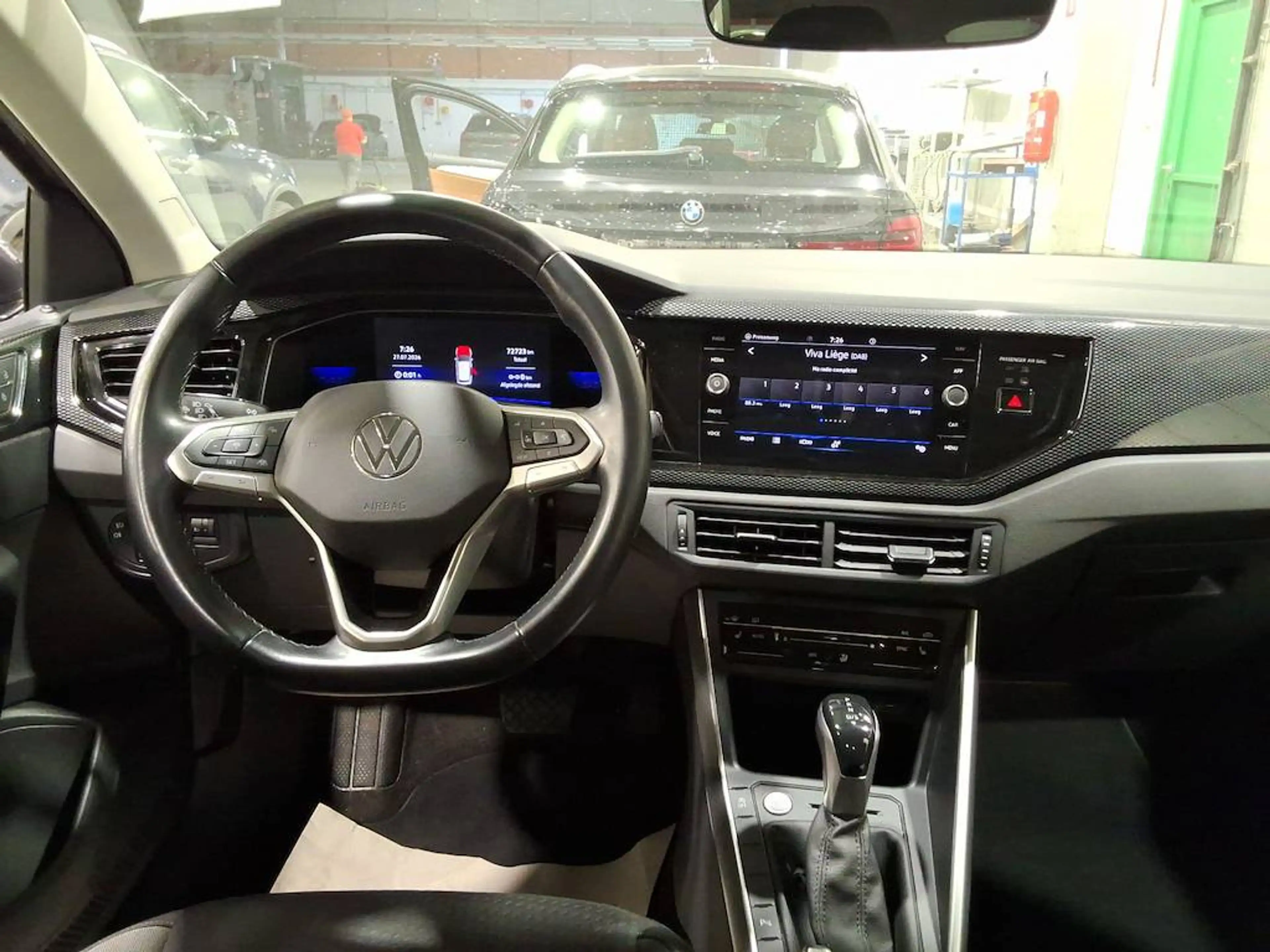 Volkswagen Taigo 1.0 TSI Life DSG **LED-NAVI-DIGITAL-CAMERA-PDC** — photo 8