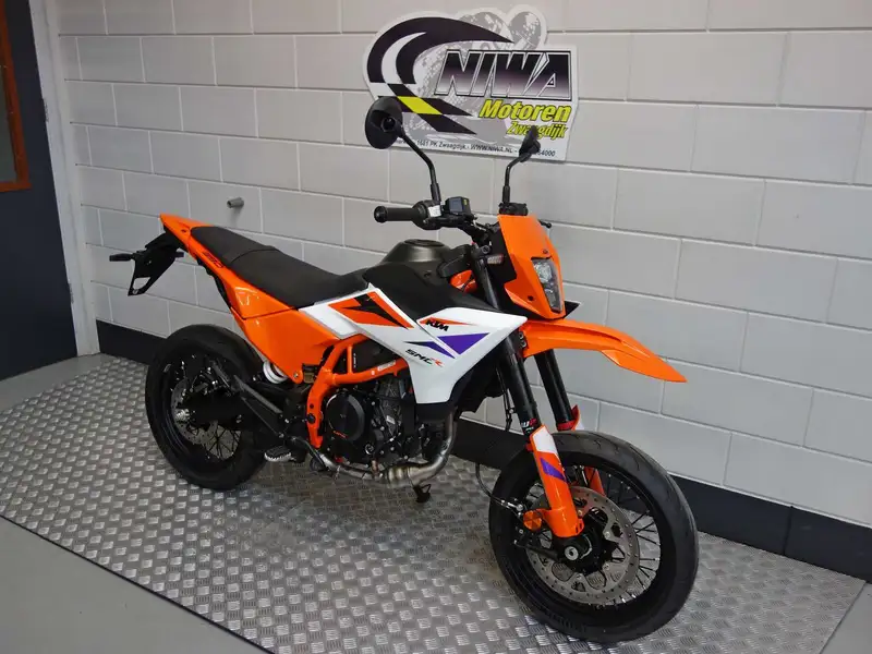 KTM 390 SMC R - foto 3