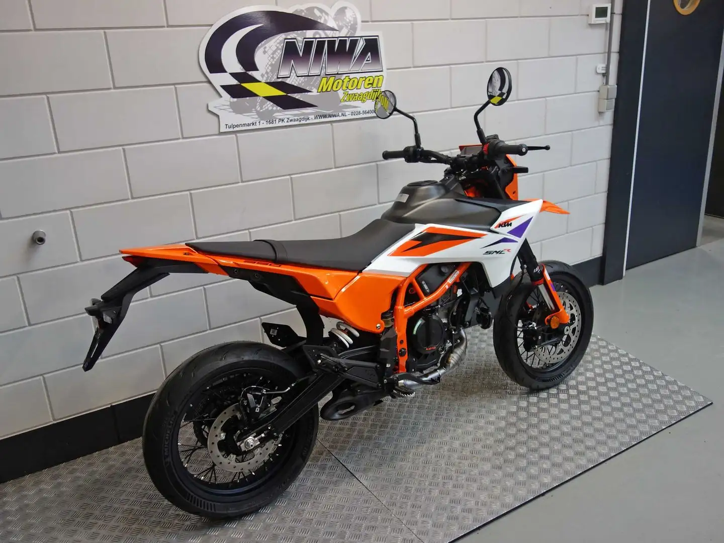 KTM 390 SMC R Oranje - 2