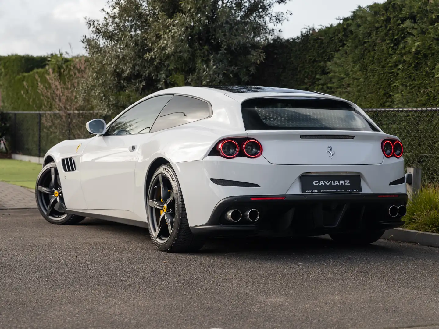 Ferrari GTC4 Lusso T/360/ZETEL VERW. VERKOEL/EXH/CARPL/PPF/LEATHER Blanco - 2