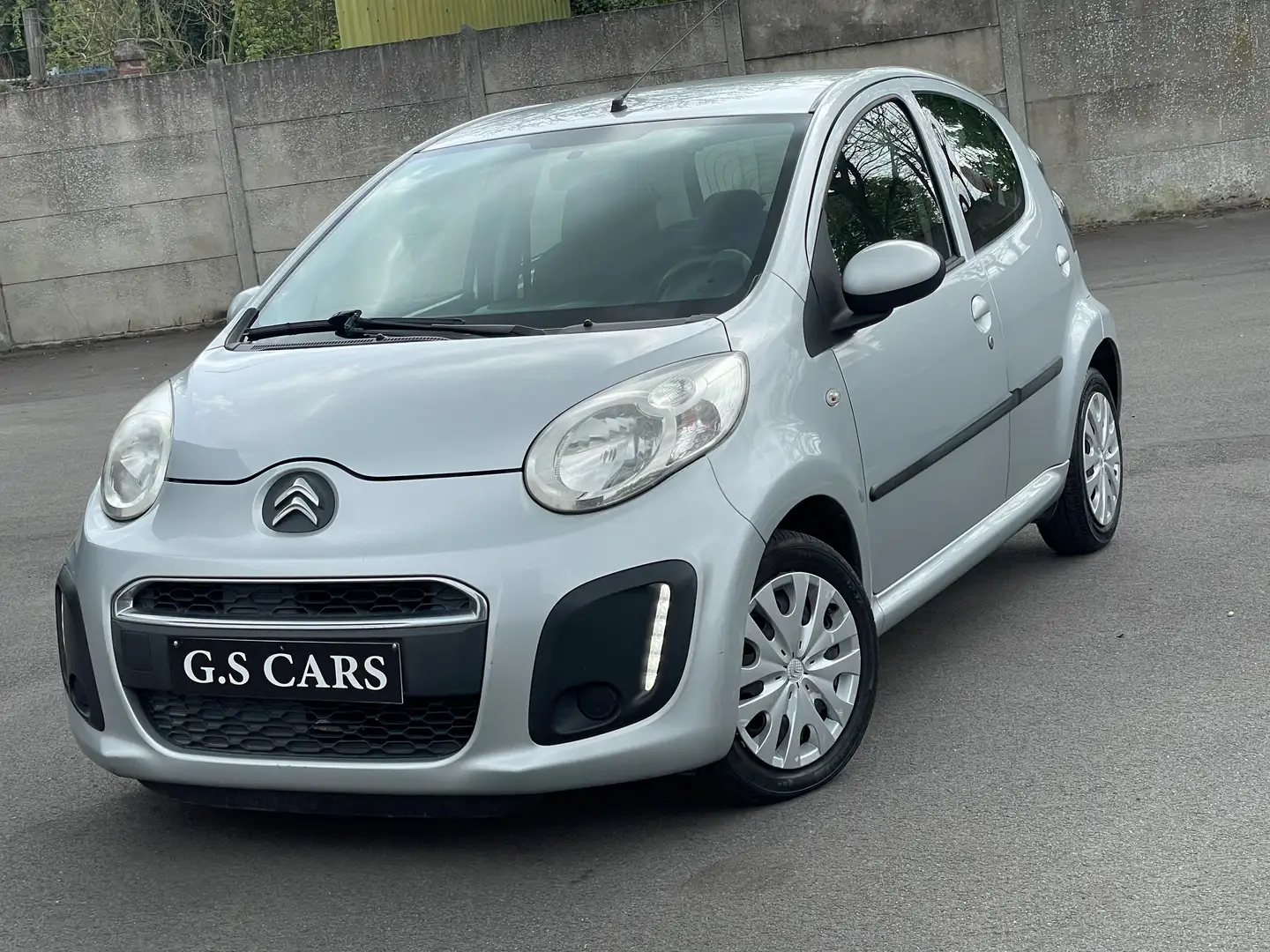 Citroen C1 1.0 i /boite automatique/ 5 portes / Gris - 1