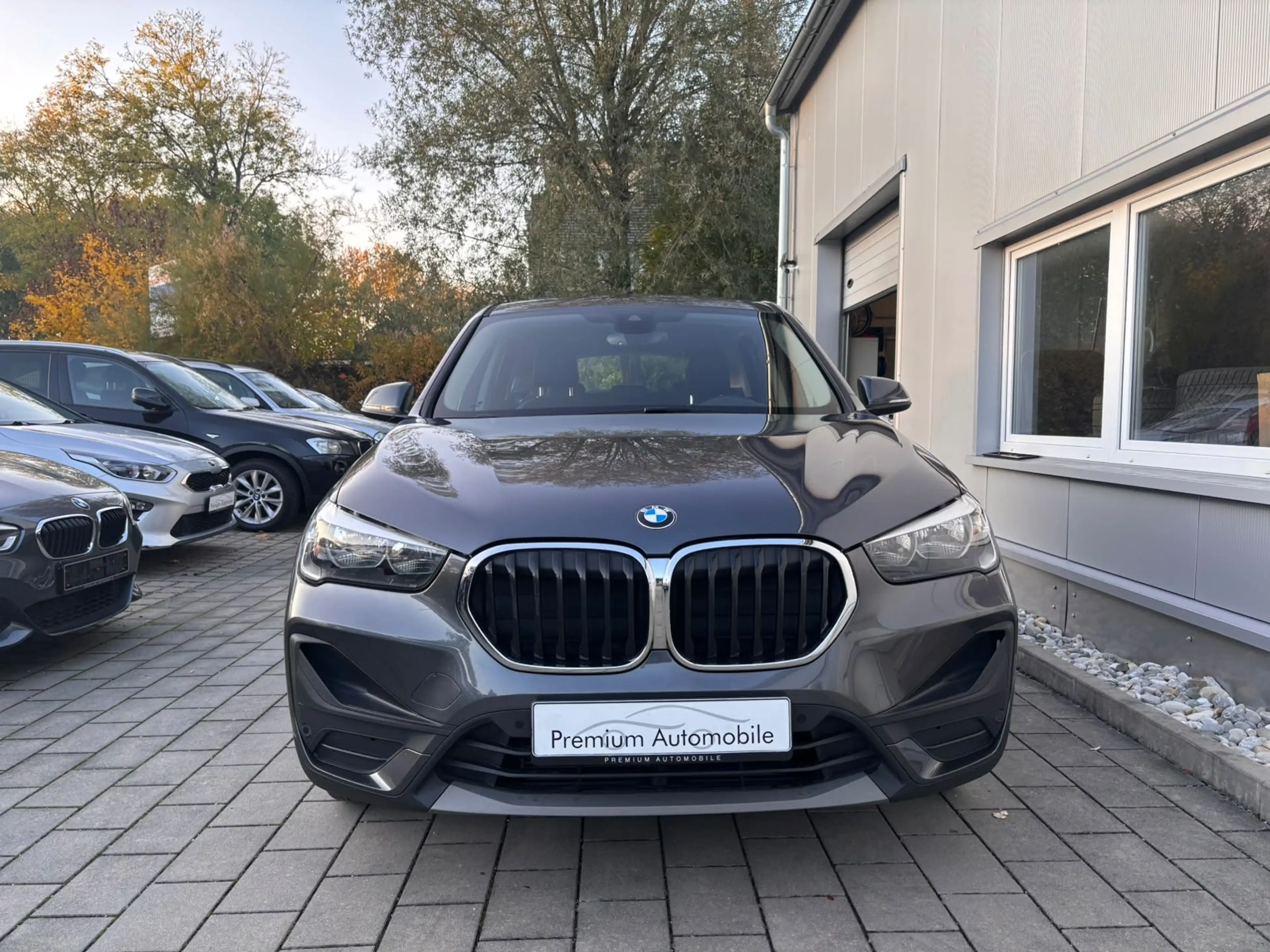 BMW X1 sDrive18d Advantage — photo 6