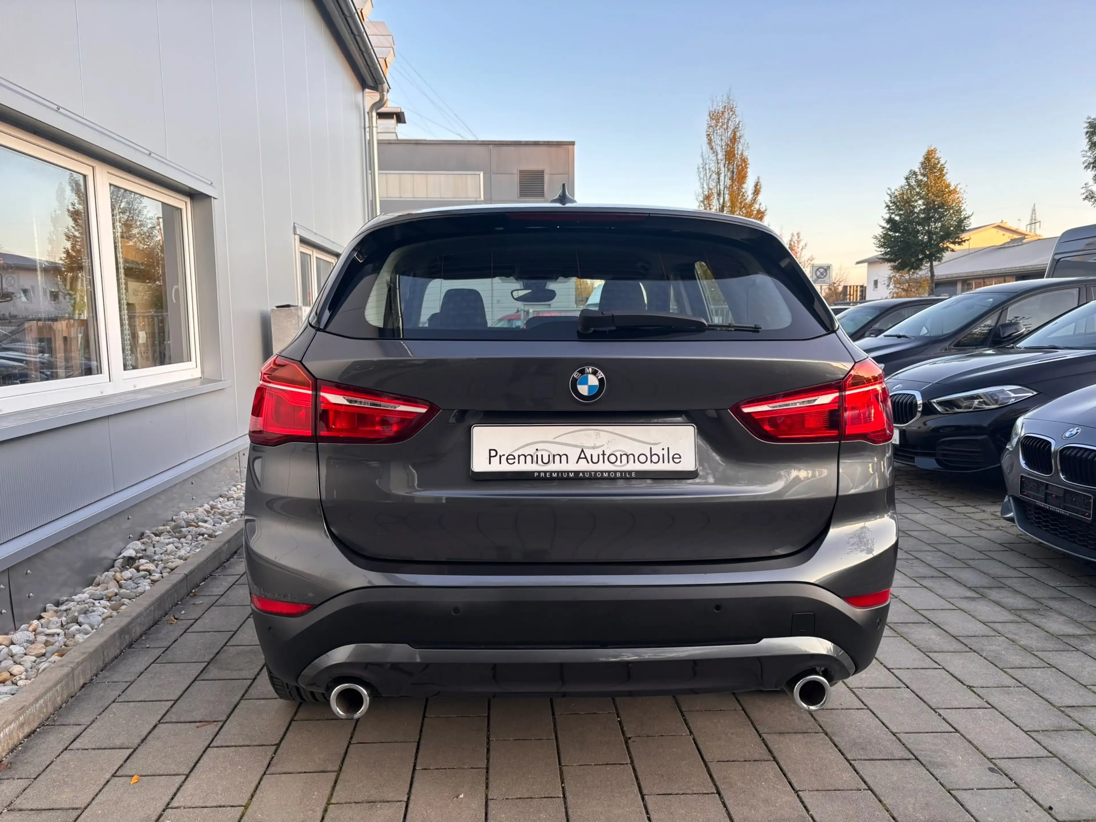 BMW X1 sDrive18d Advantage — photo 3