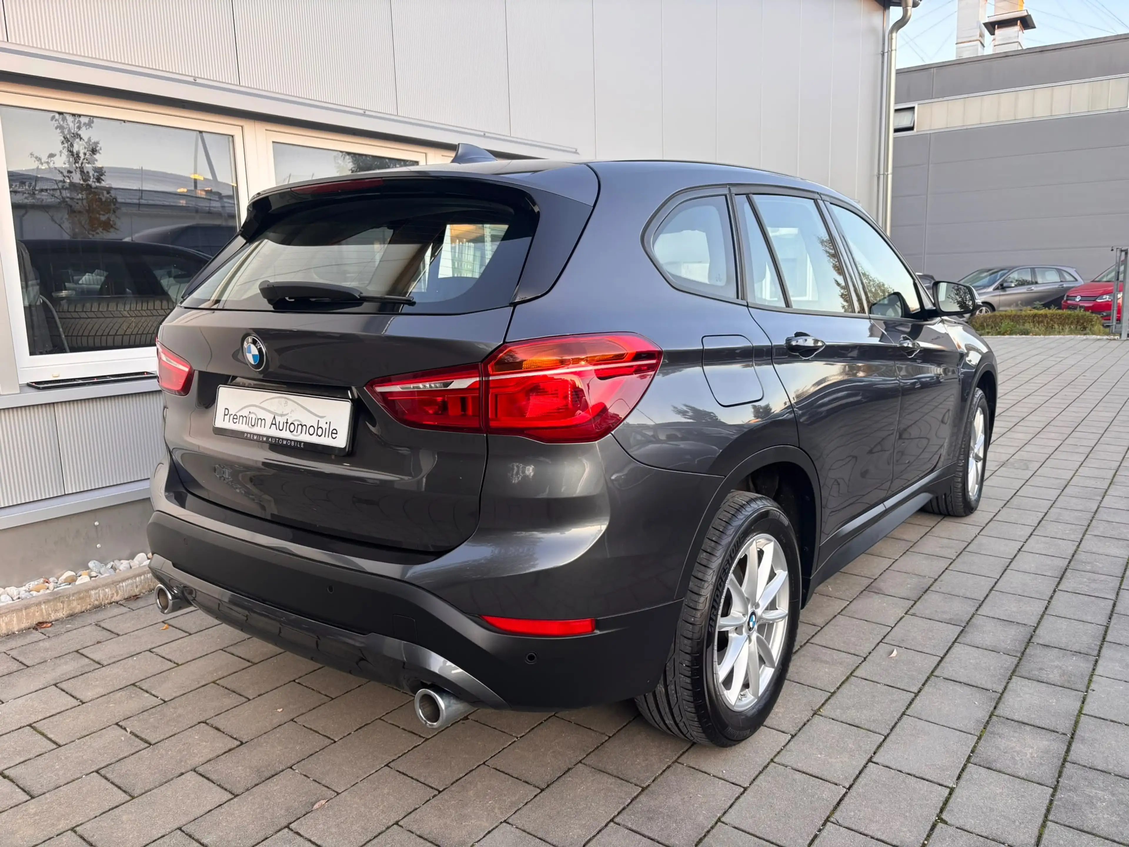 BMW X1 sDrive18d Advantage — photo 4