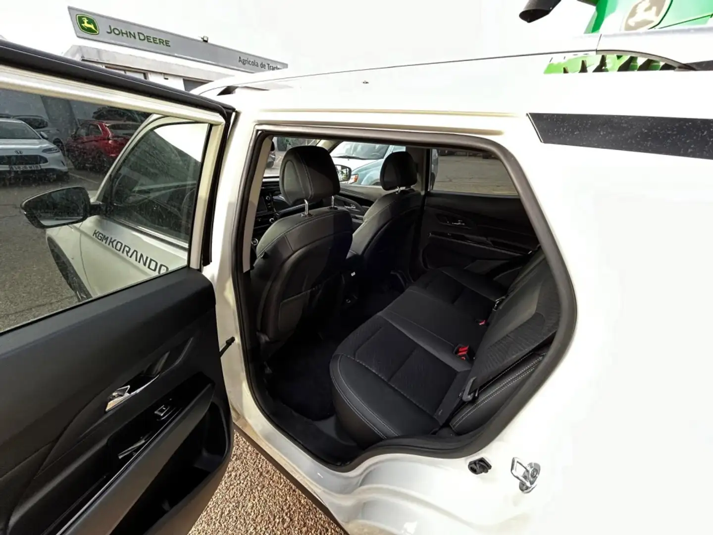 SsangYong Korando e-motion Urban Bianco - 2