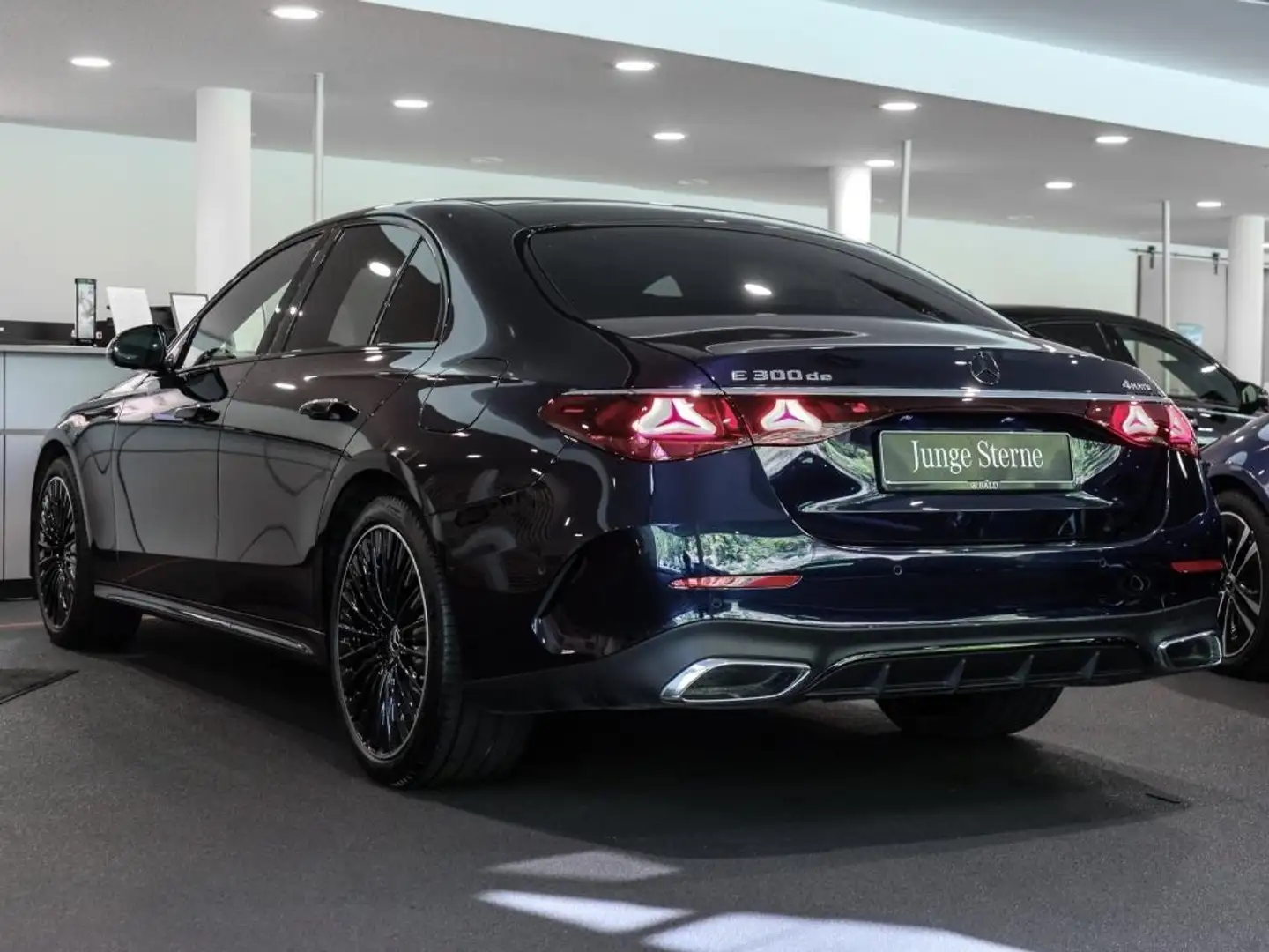 Mercedes-Benz E 300 de 4M AMG-Sport/Super/Pano/Burm/Night/Dist Blu/Azzurro - 2