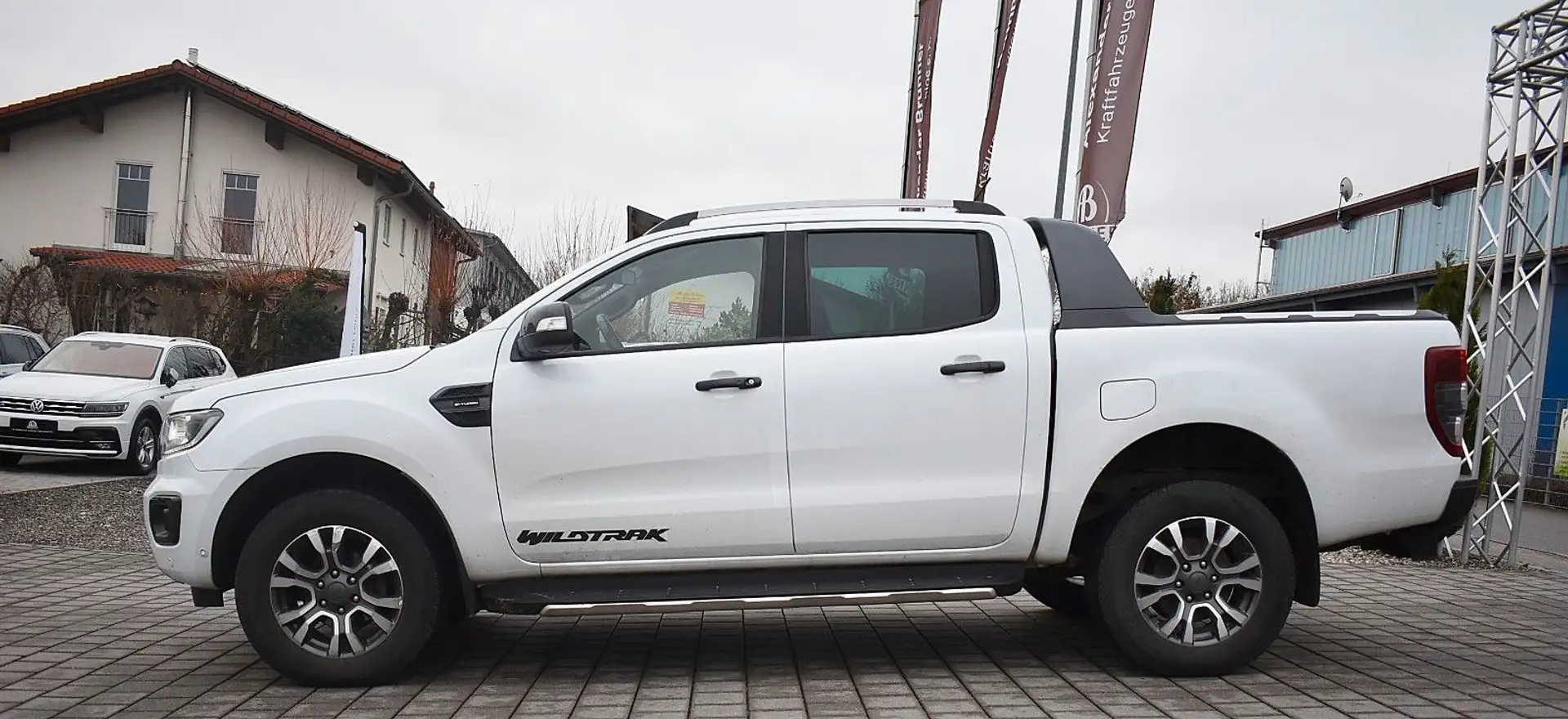 Ford Ranger Wildtrak Doppelkabine 4x4 Blanc - 1