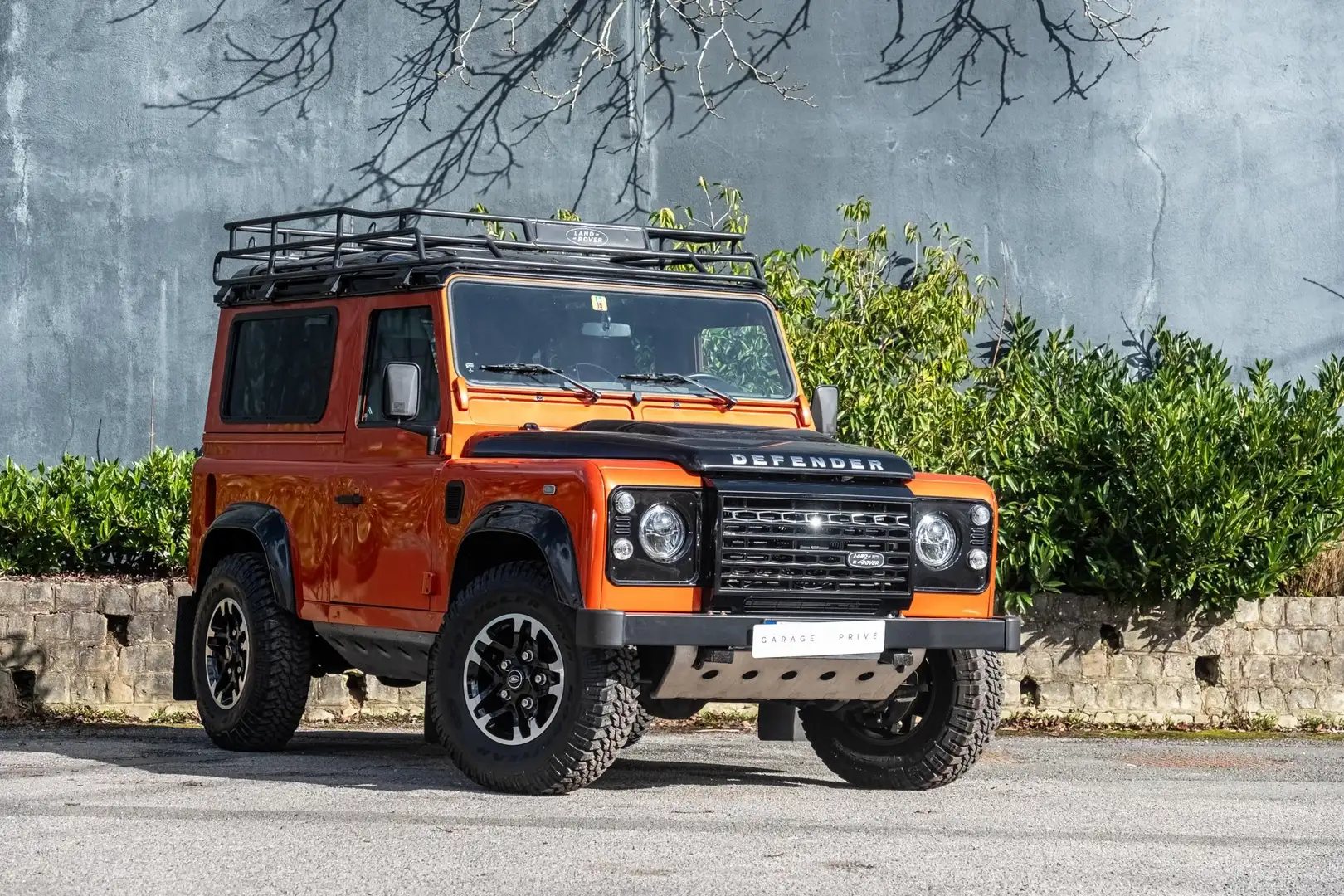 Land Rover Defender Adventure Edition | 4 seats | Garantie 12M Orange - 2