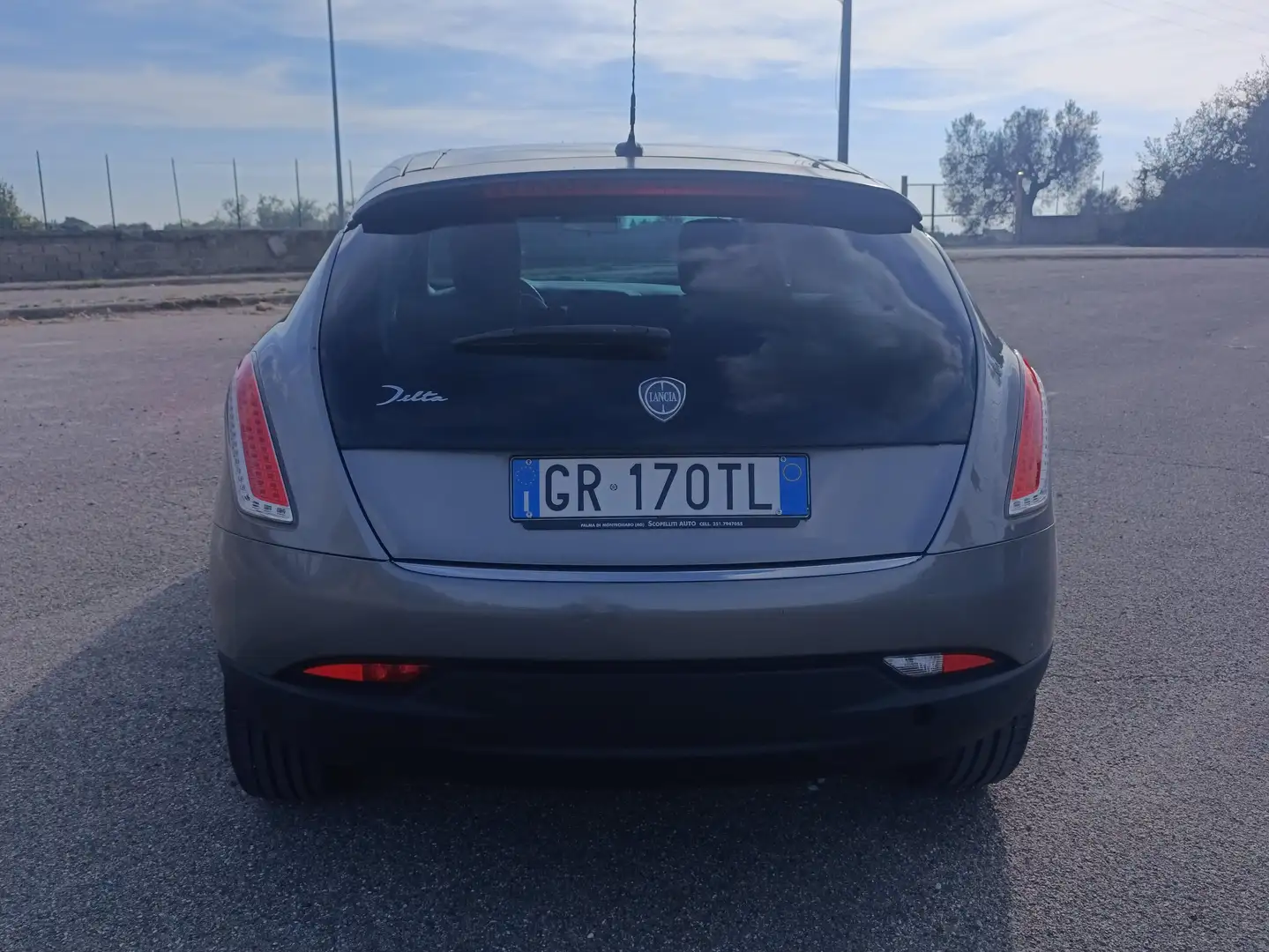 Lancia Delta Delta III 2008 2.0 mjt Oro 165cv dpf Grigio - 1