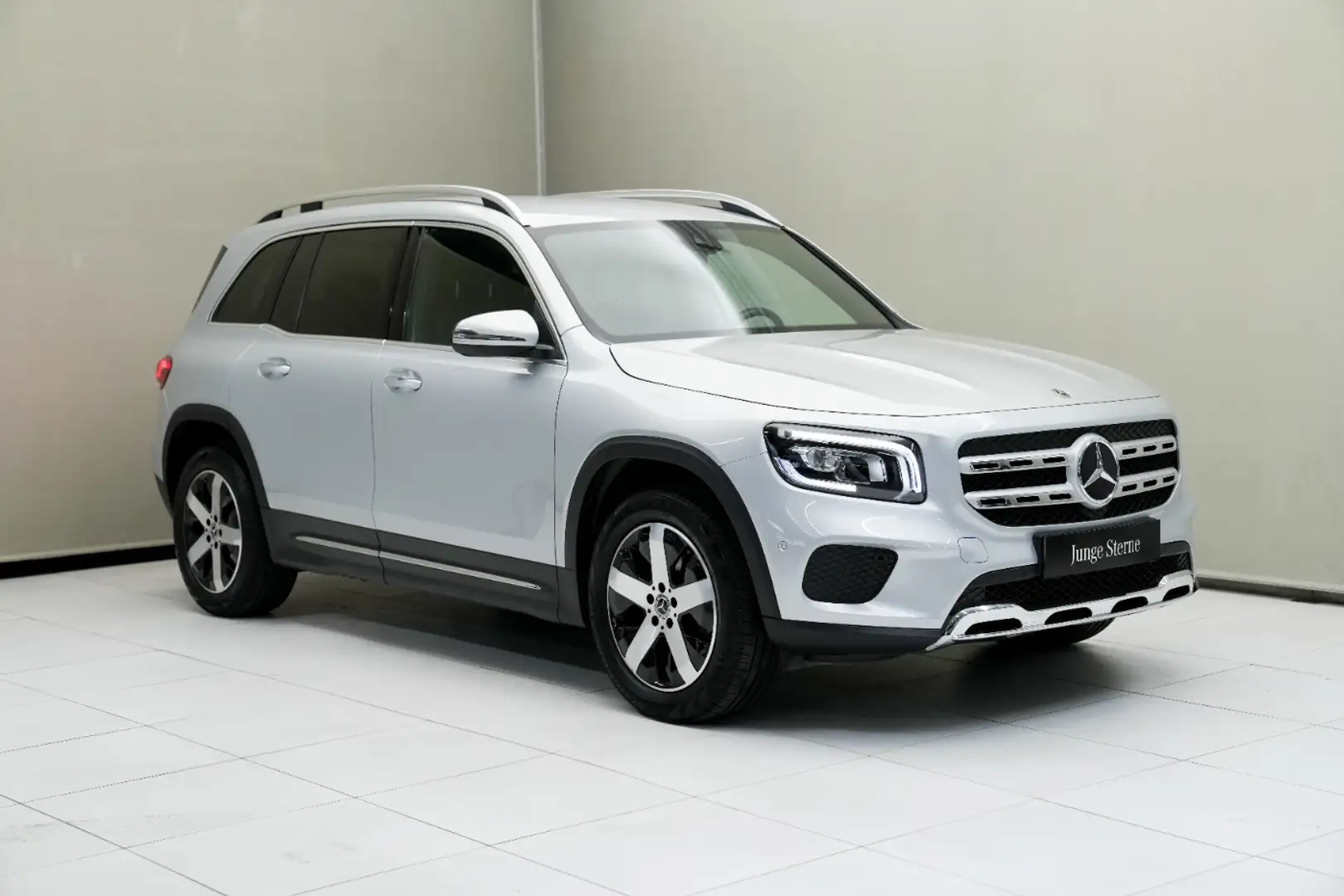 Mercedes-Benz GLB 200 d 4MATIC KAM SpurW SpurH KlimaA LED Silber - 2