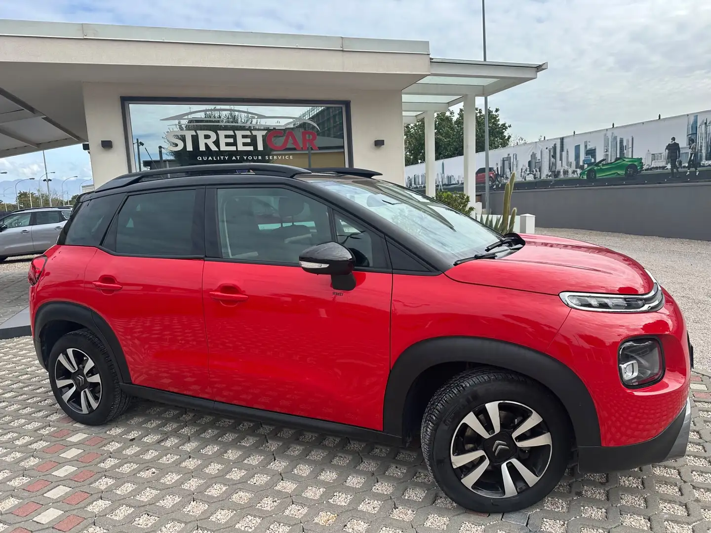 Citroen C3 Aircross C3 Aircross BlueHDi 100 S&S Shine Rouge - 2