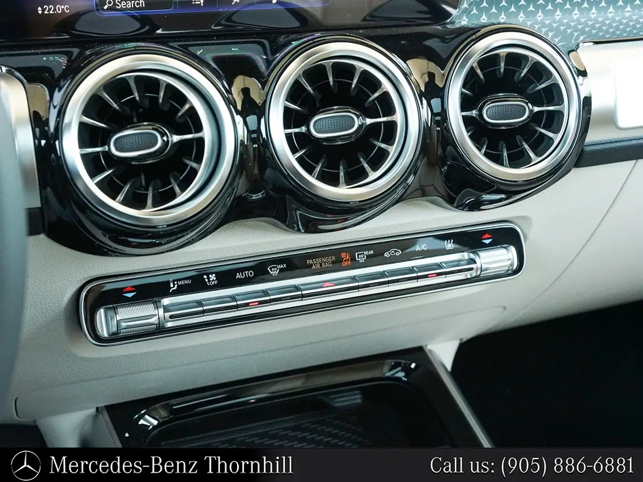 Mercedes-Benz EQB photo Mercedes-Benz EQB