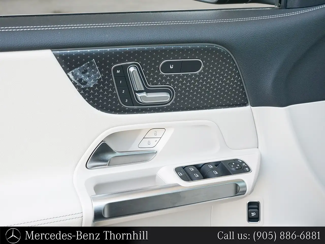 Mercedes-Benz EQB photo Mercedes-Benz EQB