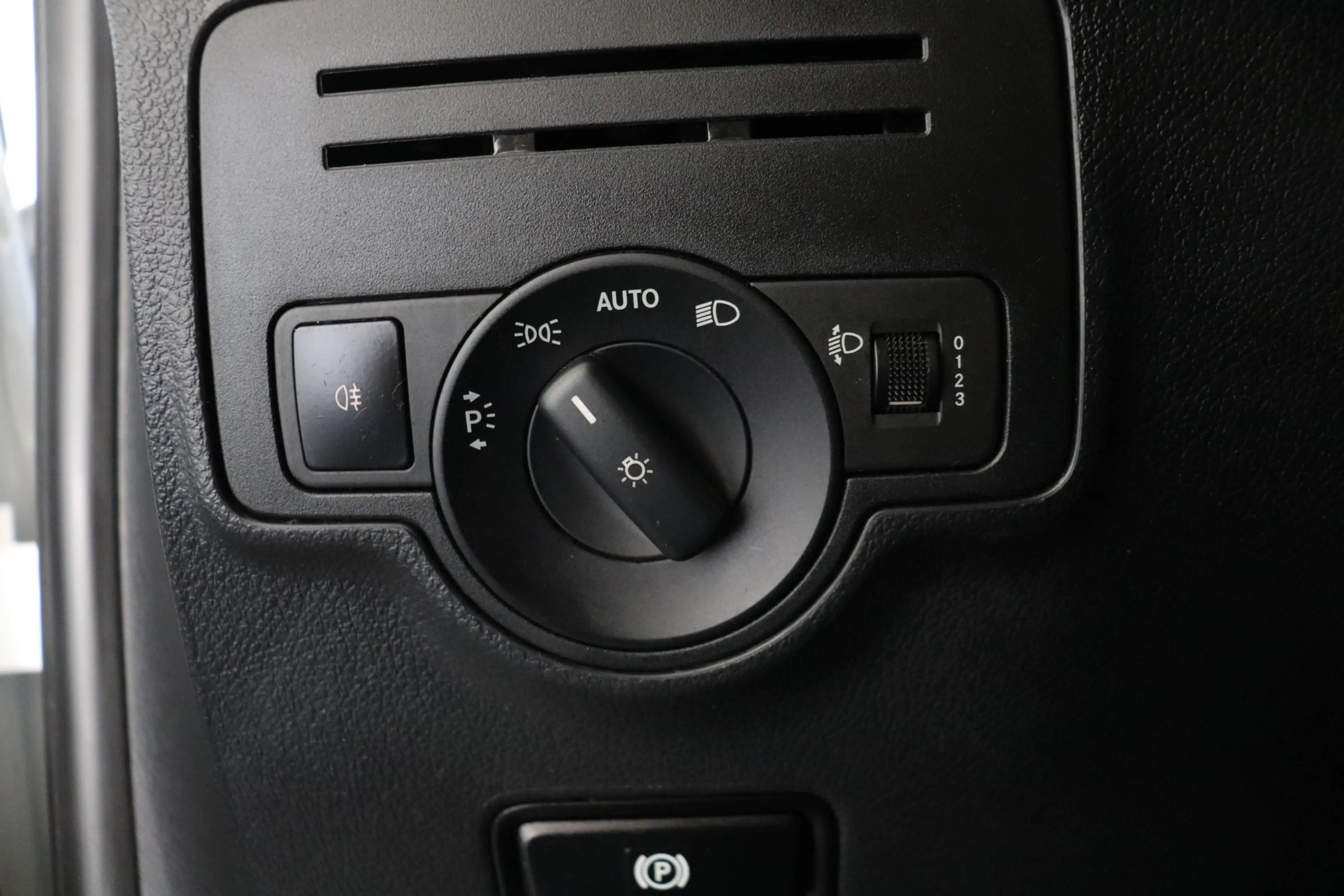 Mercedes-Benz Vito 110 CDI XL EURO 6 - Airco - Start/Stop -  € 15.900 — photo 14