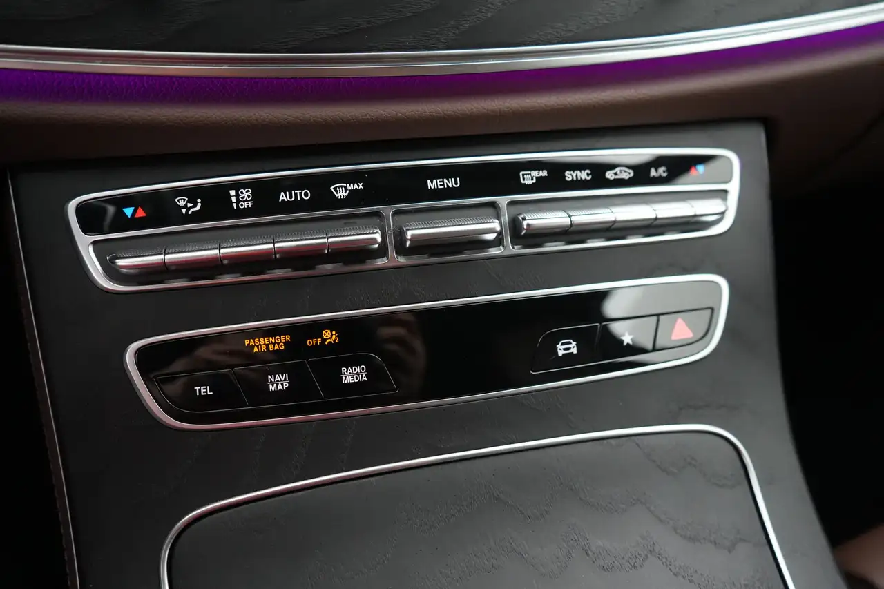 Mercedes-Benz E-Class 200dA Business Solution Luxury LEDER/CUIR Adapt. L, миниатюра 24