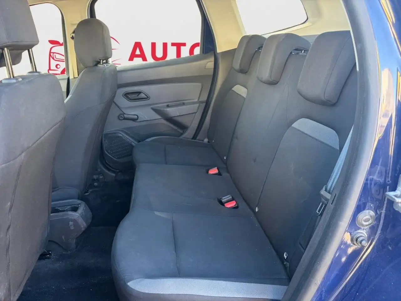 Dacia Duster — photo 16