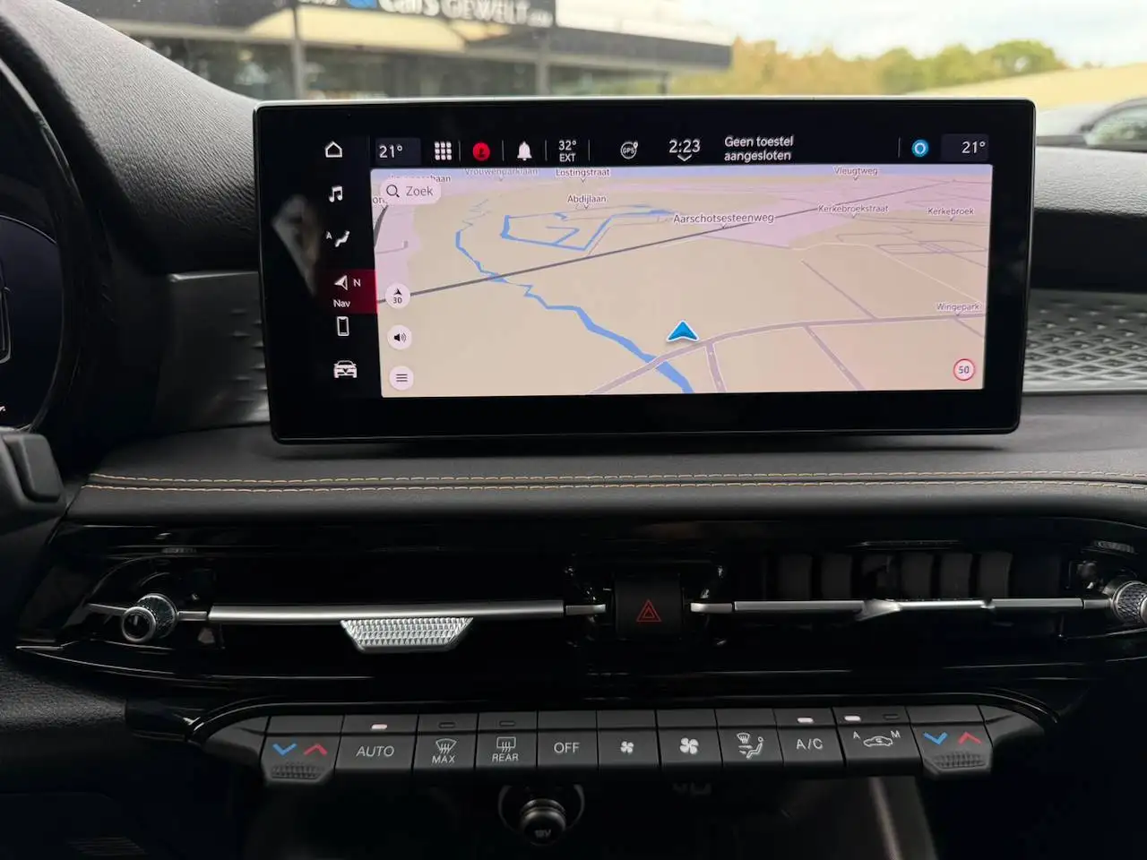 Alfa Romeo Tonale MHEV SPRINT APPLE CARPLAY ADAPTIVE CRUISE KEYLESS ENTRY — 16/17