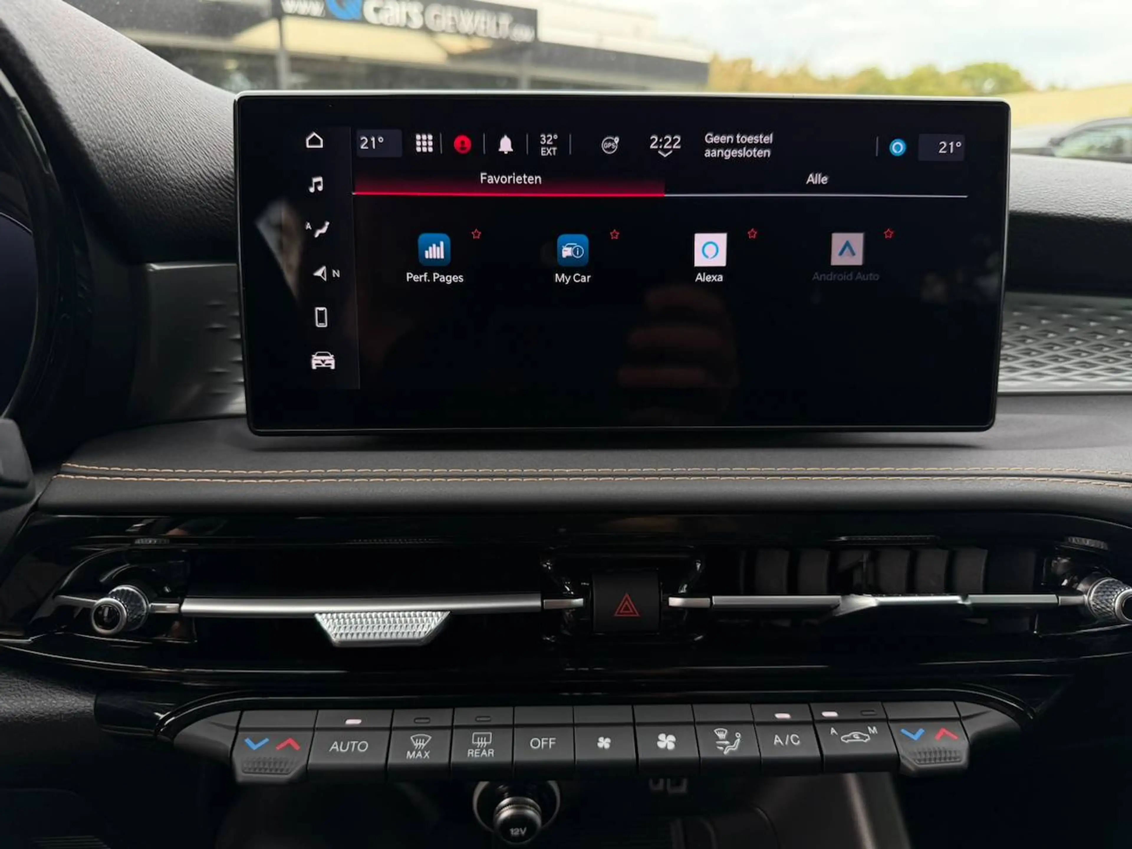 Alfa Romeo Tonale MHEV SPRINT APPLE CARPLAY ADAPTIVE CRUISE KEYLESS ENTRY — photo 12