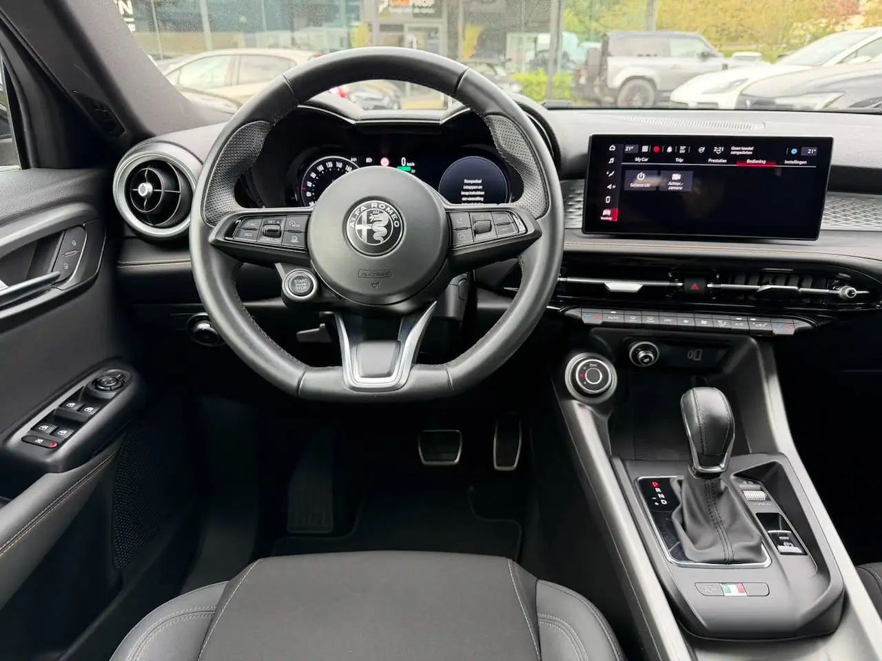 Alfa Romeo Tonale MHEV SPRINT APPLE CARPLAY ADAPTIVE CRUISE KEYLESS ENTRY — 9/17