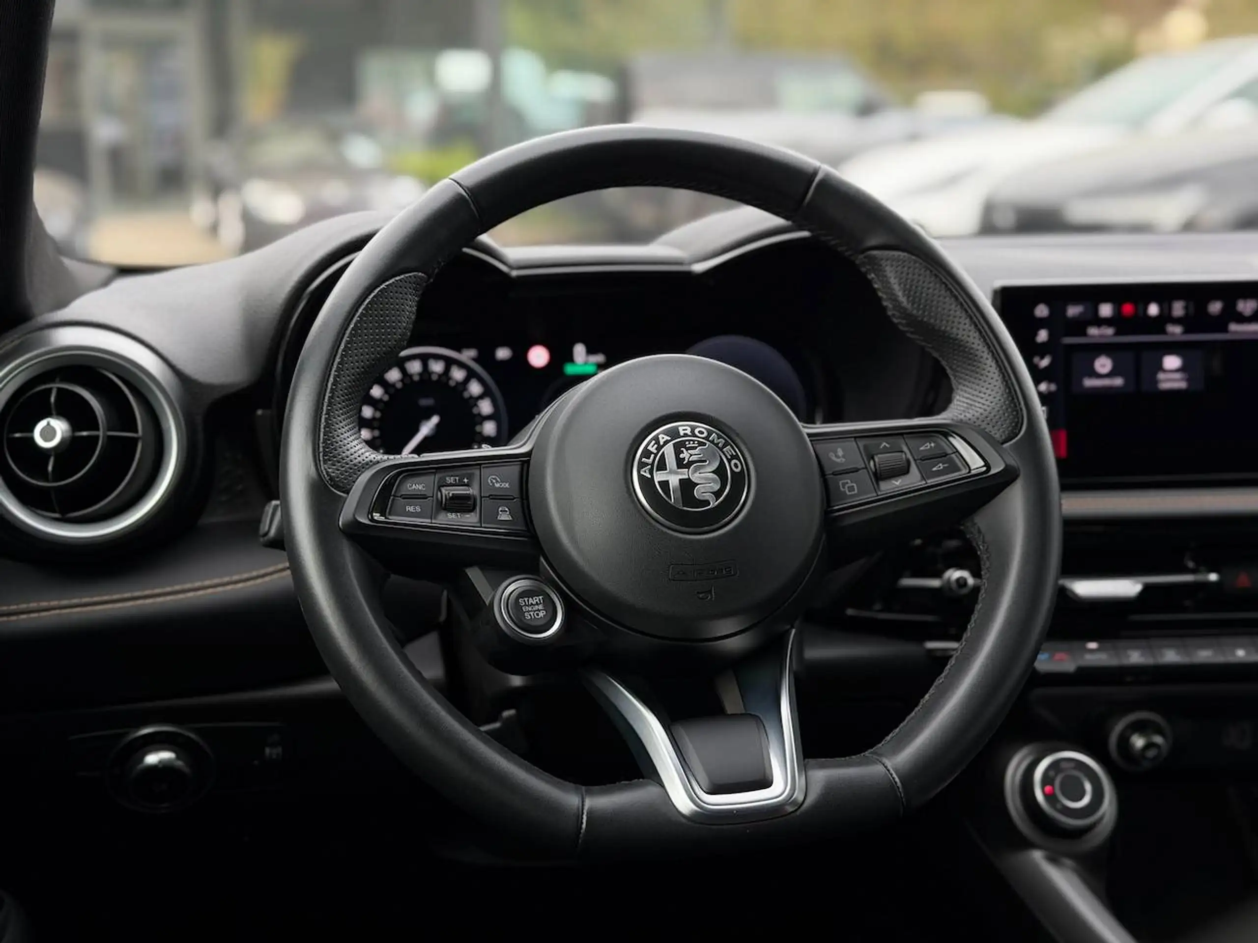 Alfa Romeo Tonale MHEV SPRINT APPLE CARPLAY ADAPTIVE CRUISE KEYLESS ENTRY — 10/17