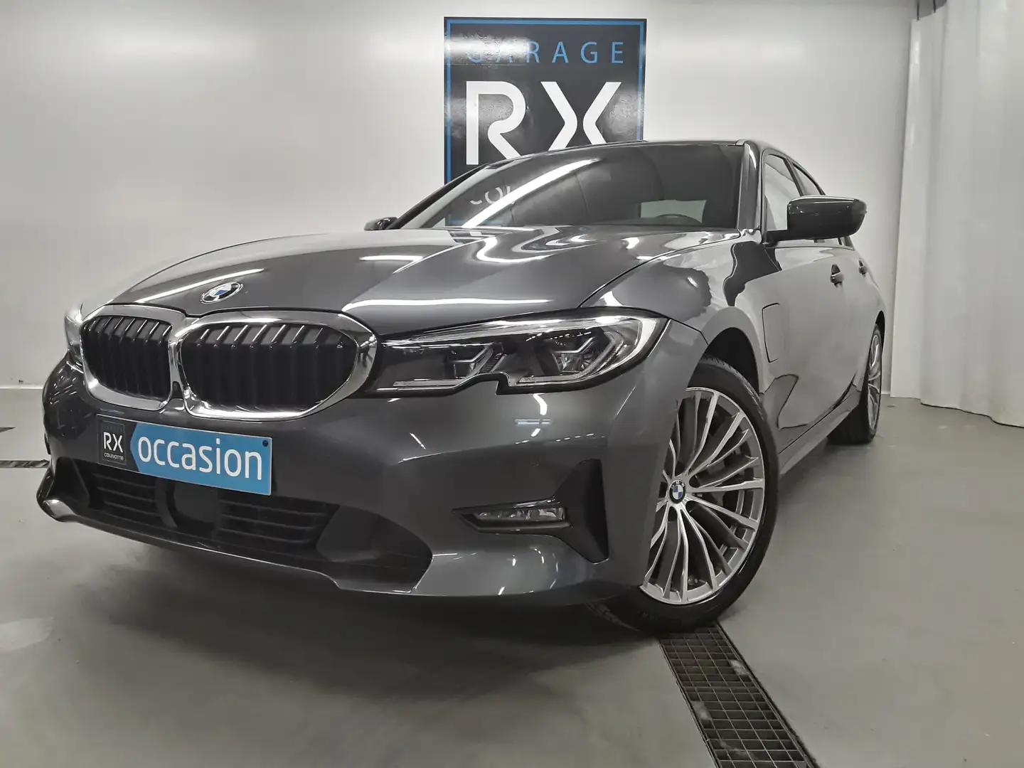 BMW 330 330eAS PHEV Gris - 1