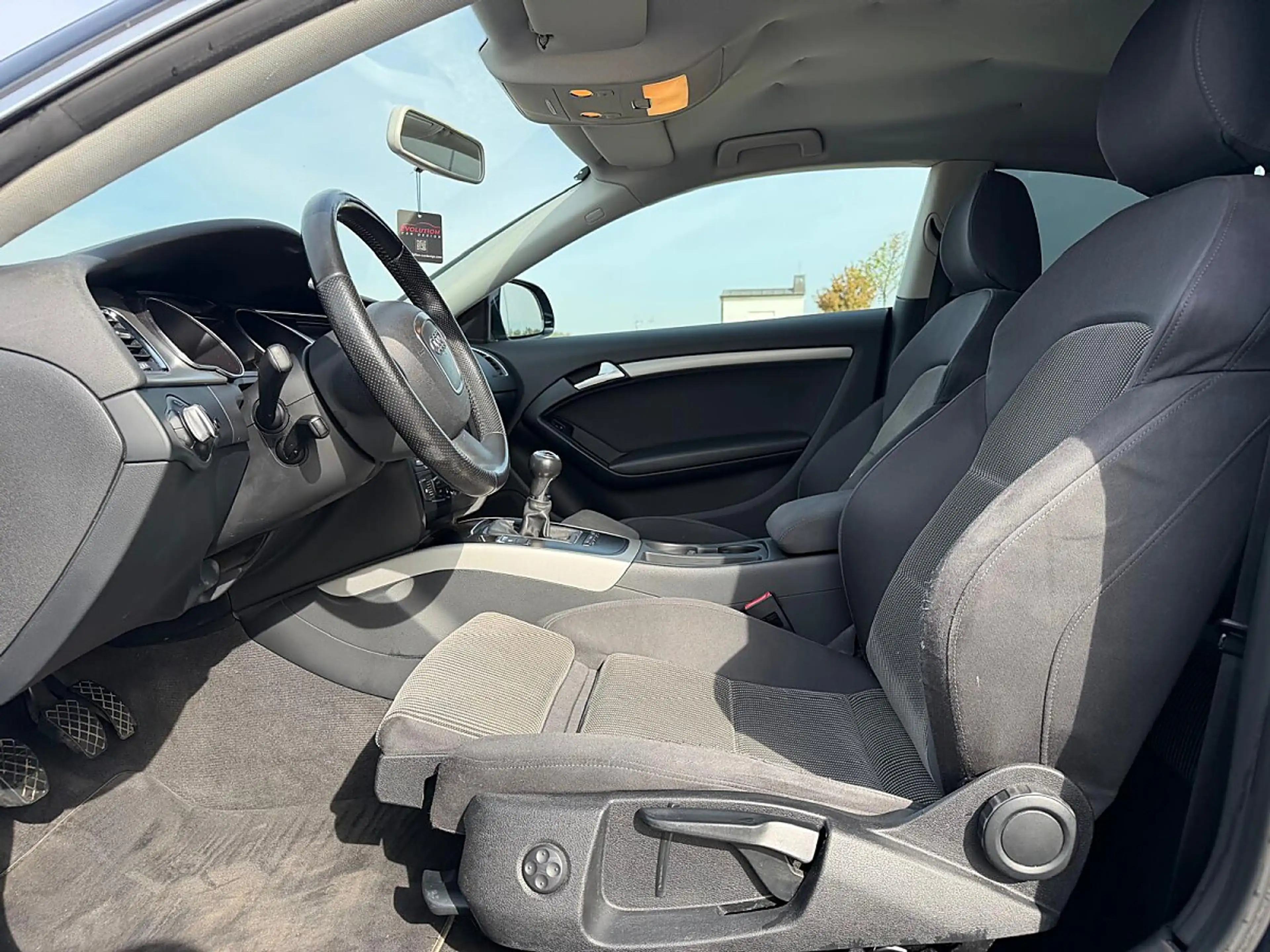 Audi A5 Coupé 2,0 T FSI *Neues Pickerl * — photo 8