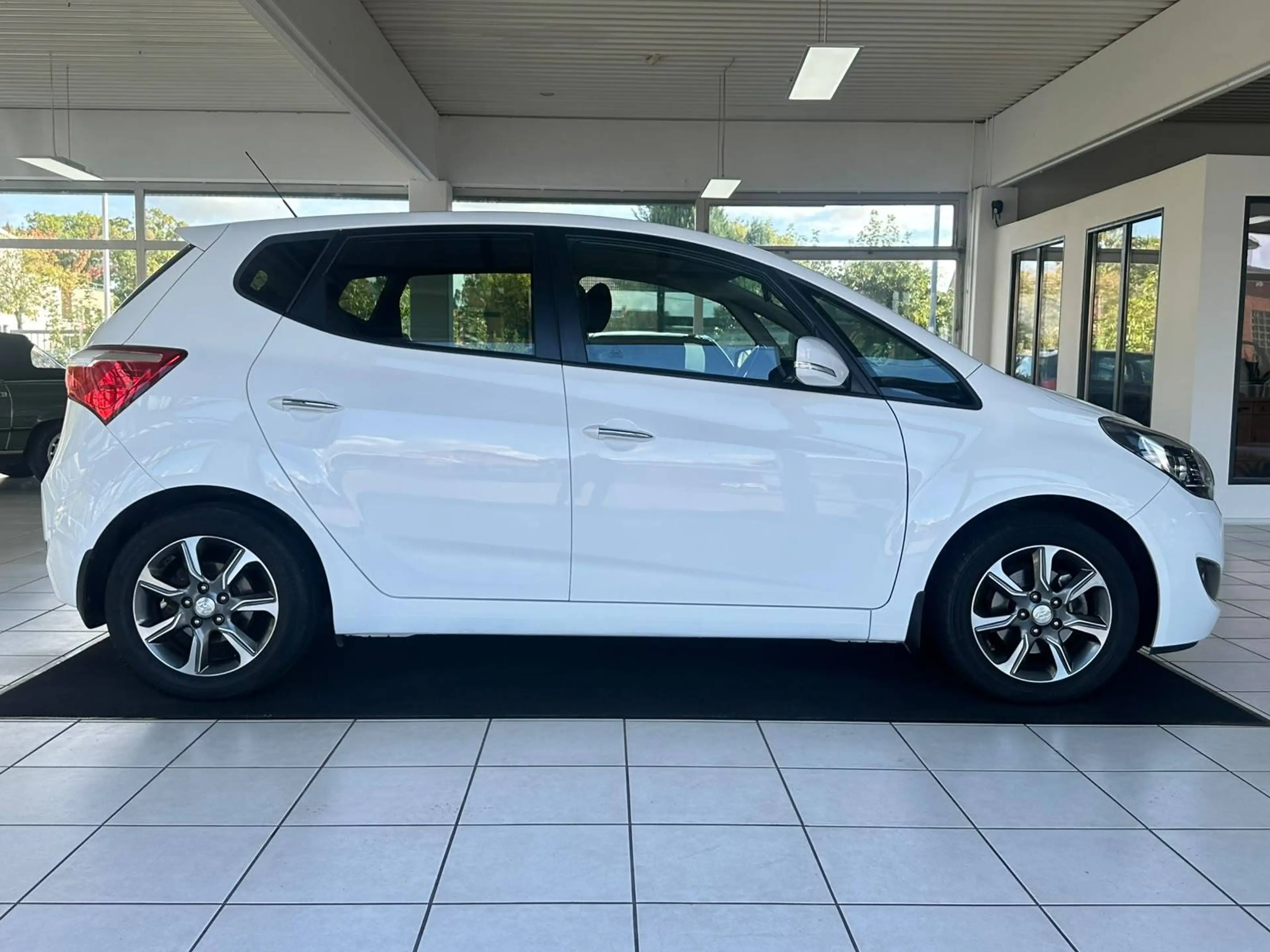 Hyundai iX20 ix20 1.4 blue Trend — photo 7