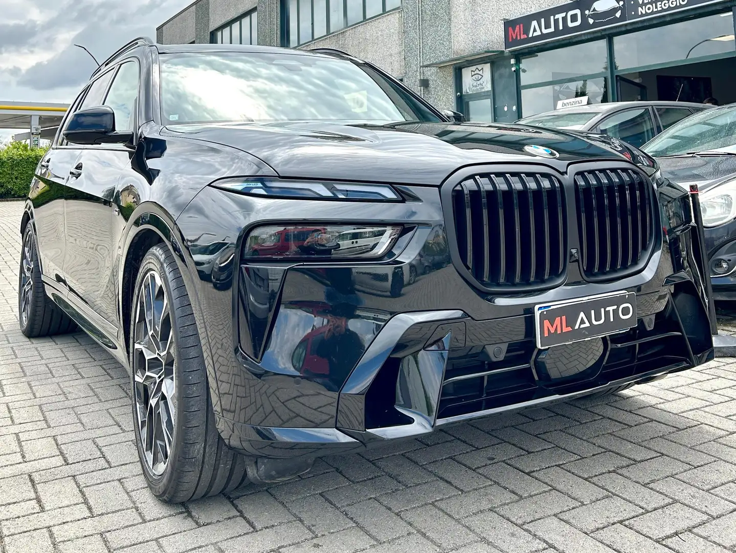 BMW X7 X7 xdrive 40d 48V MSport auto 7 posti Negro - 2
