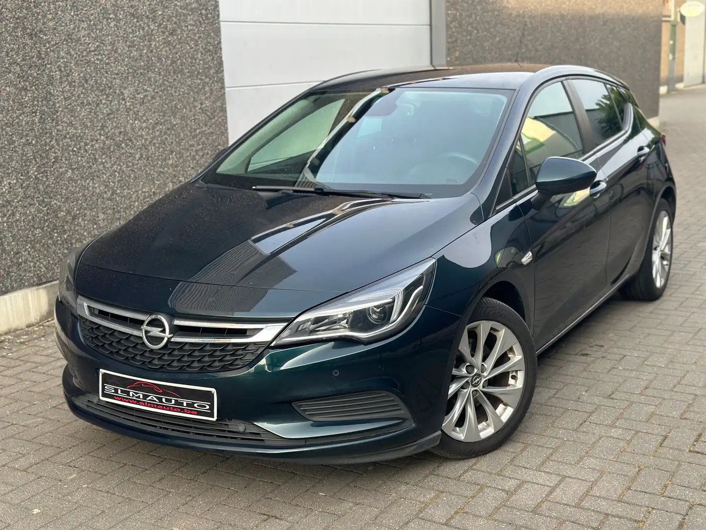 Opel Astra 1.6 tdi  euro6 prix marchand Green - 1