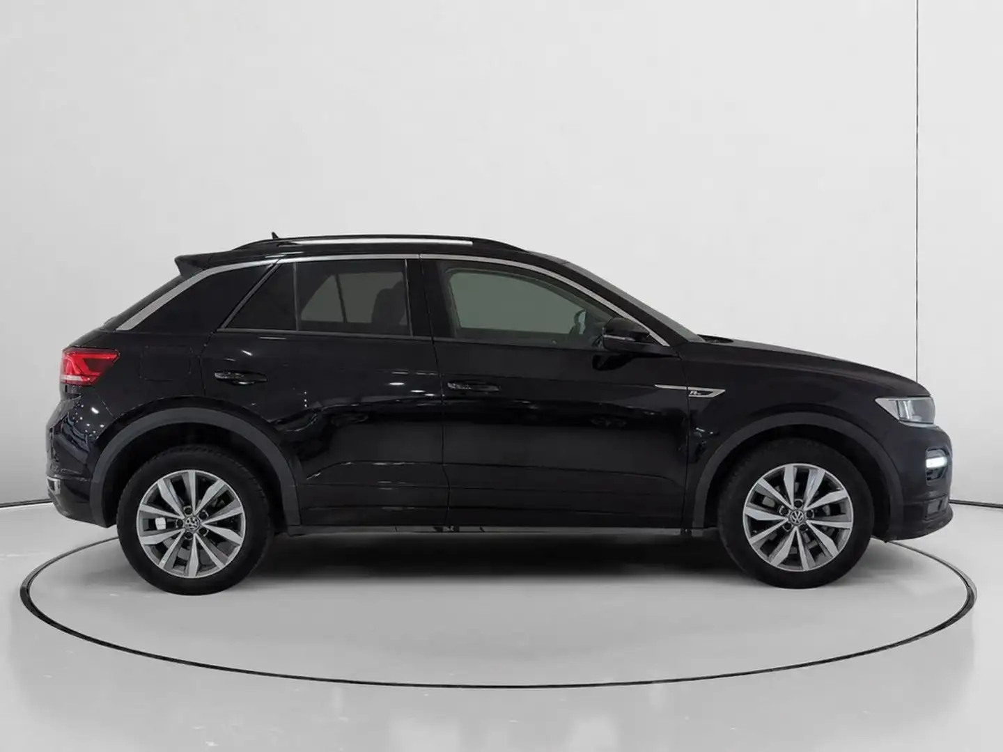 Volkswagen T-Roc 2.0TDI Advance R-Line 85kW Negro - 2