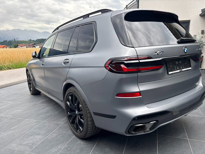 BMW X7 xDrive 40d G07 B57 — photo 5