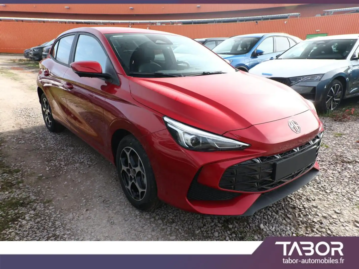 MG MG3 3 1.5 HEV+ 195 Luxury LED GPS ACC Keyl Cam Piros - 2