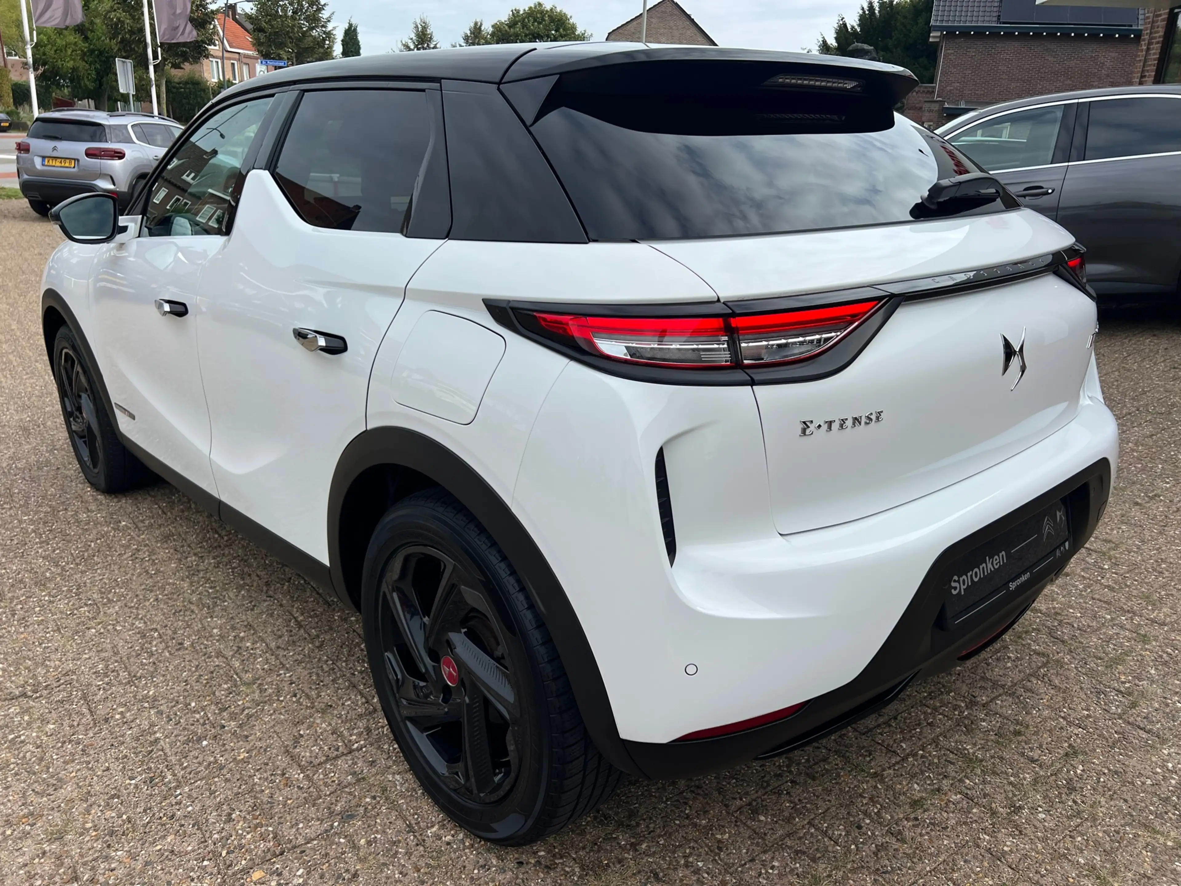 DS Automobiles DS 3 Crossback E-Tense Performance Line+ 50 kWh Navi-Camera-Alcan — photo 3