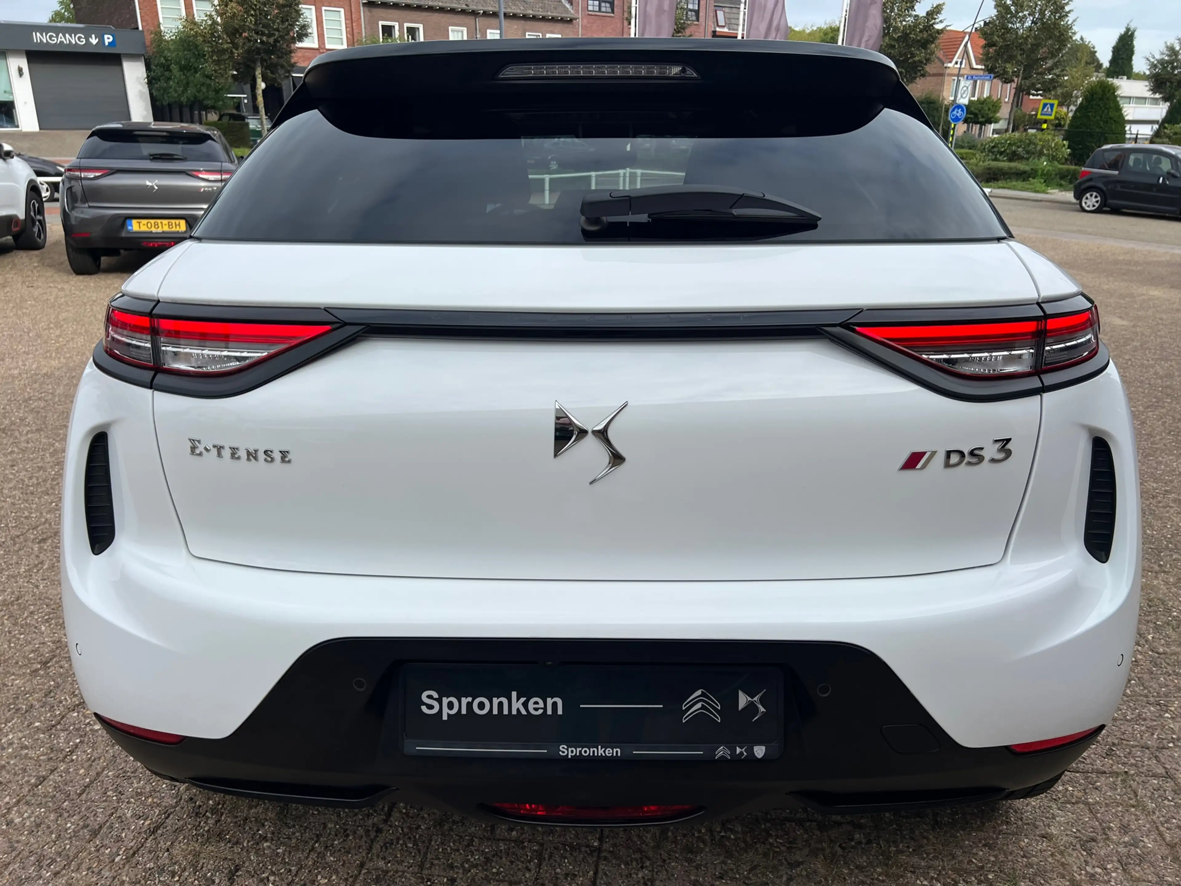 DS Automobiles DS 3 Crossback E-Tense Performance Line+ 50 kWh Navi-Camera-Alcan — photo 4
