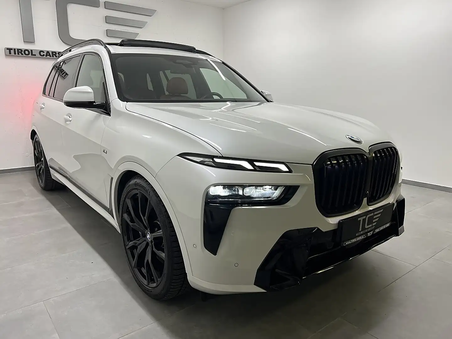 BMW X7 xDrive40d 48V Aut. Sky Lounge, M Sport, Integra... Weiß - 2