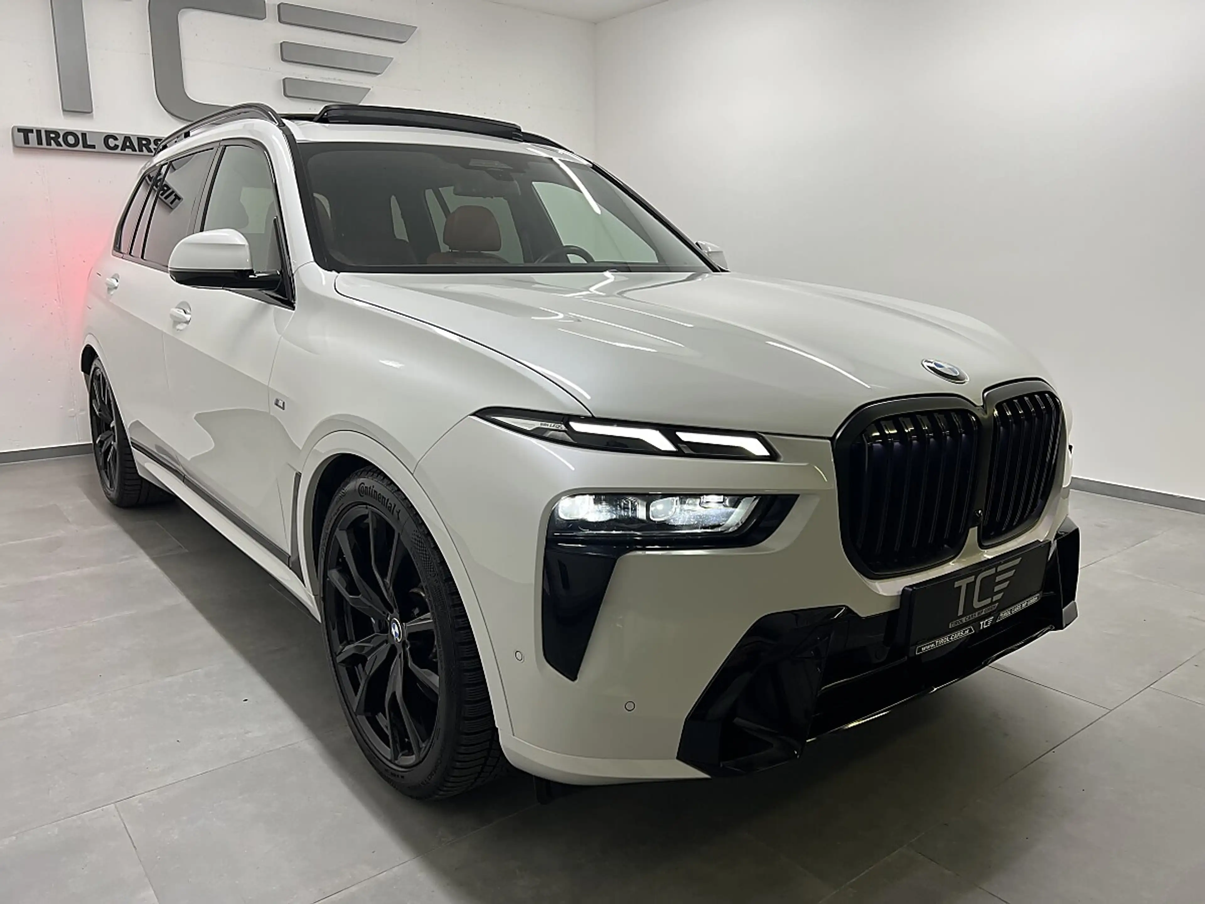 BMW X7 xDrive40d 48V Aut. Sky Lounge, M Sport, Integra... — photo 2