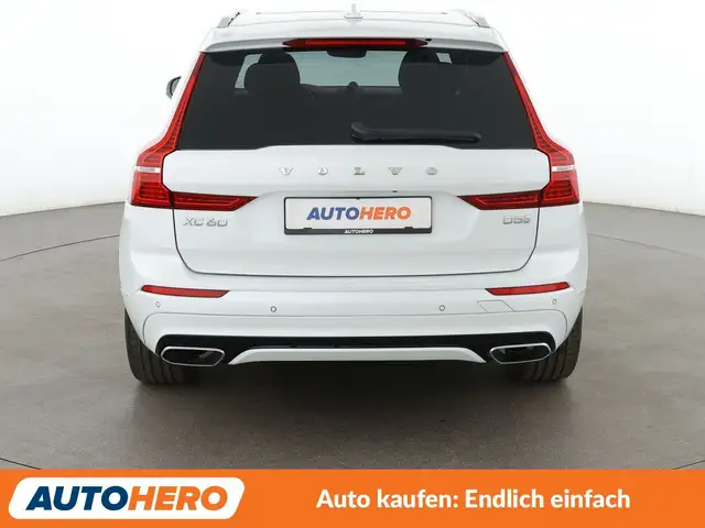 Volvo XC60 view 5