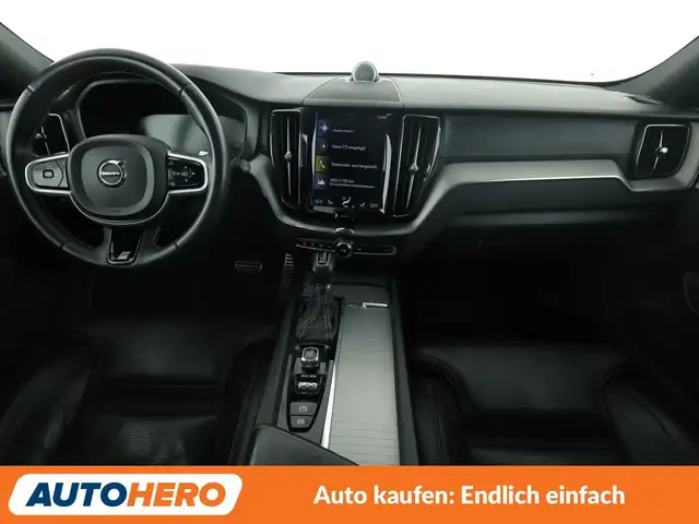 Volvo XC60 view 12