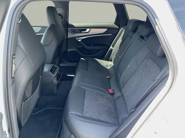 Audi S6 view 12