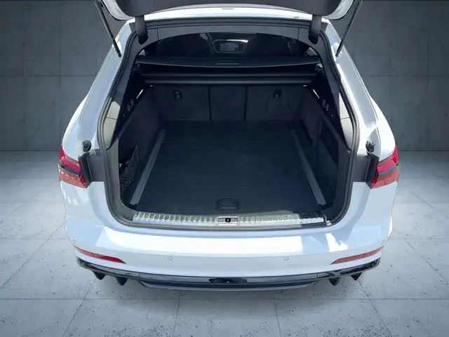 Audi S6 view 13