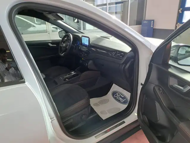 Ford Kuga view 7