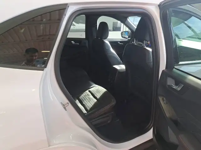 Ford Kuga view 8